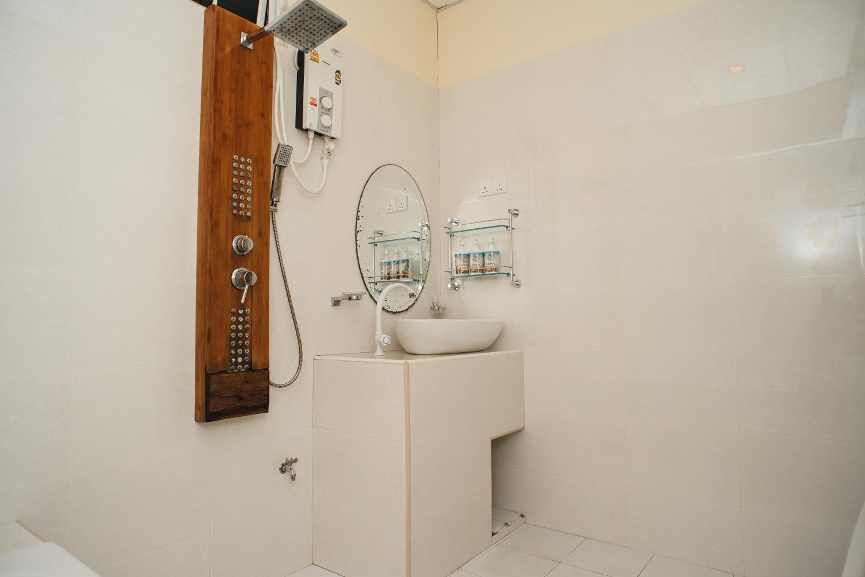 Summer Vibes Beach Front - View 36