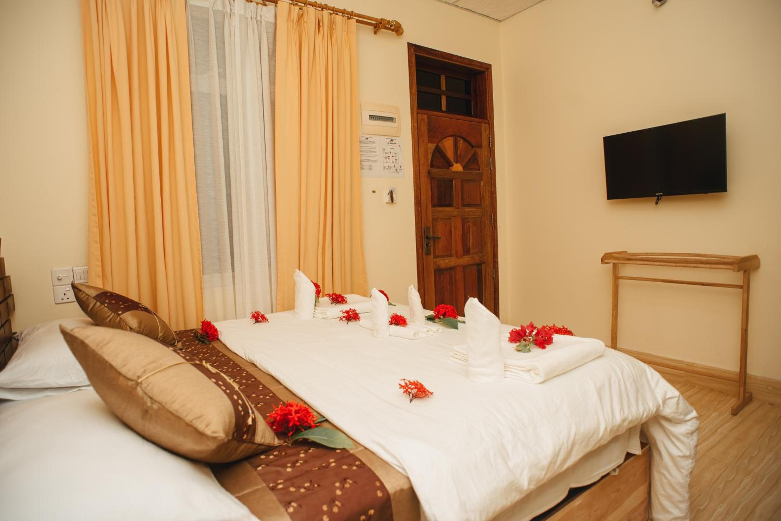 Summer Vibes Beach Front - View 97