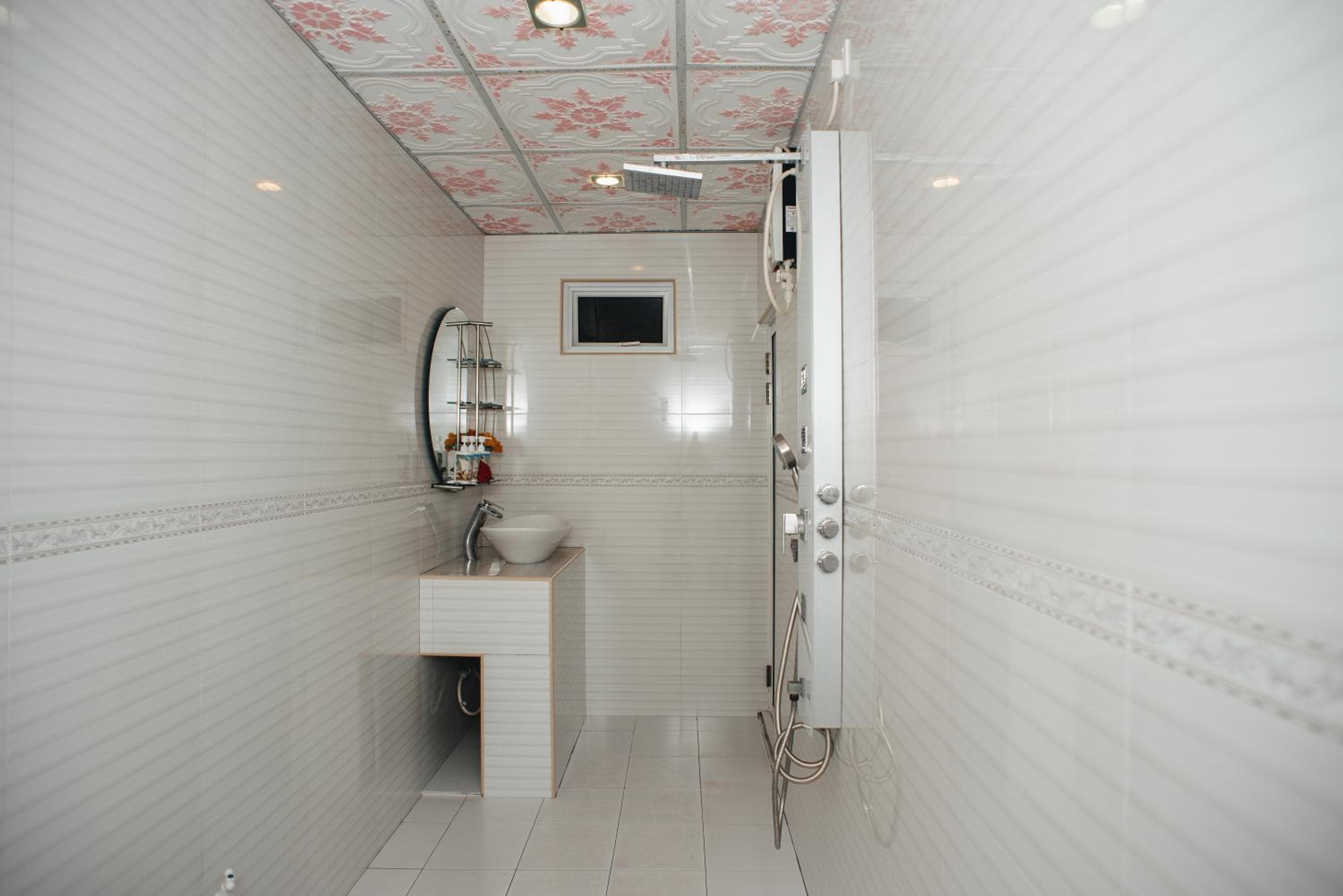 Summer Vibes Beach Front - View 46