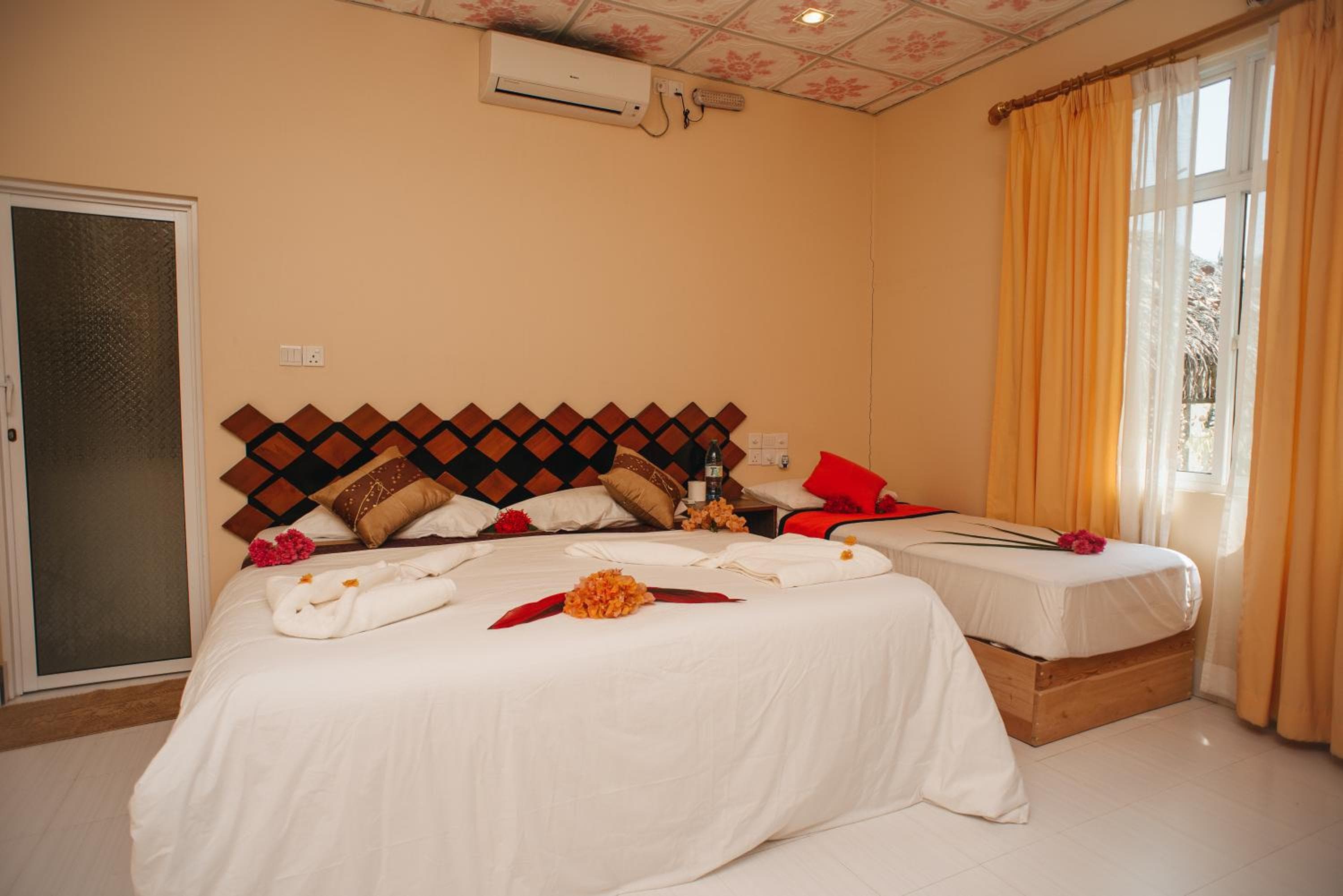 Summer Vibes Beach Front - View 51