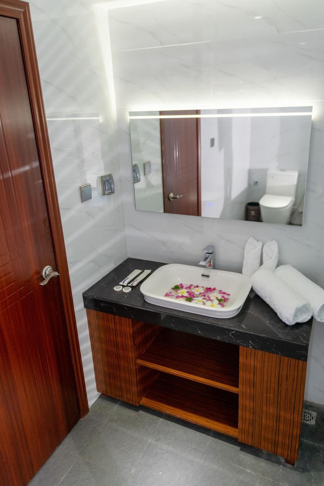 Ari Grand Hotel & Spa - View 22