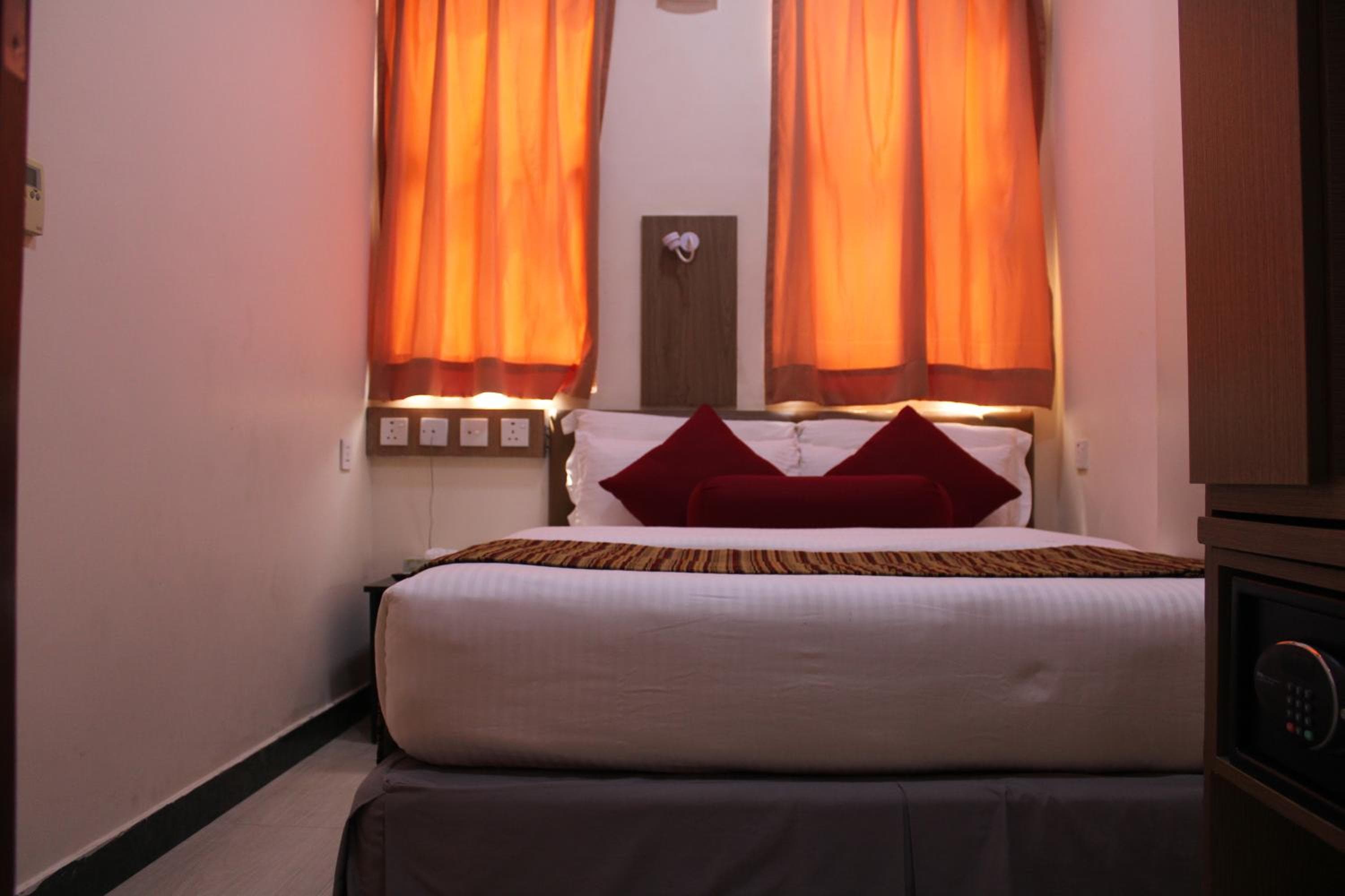 Beehive Central - View 40