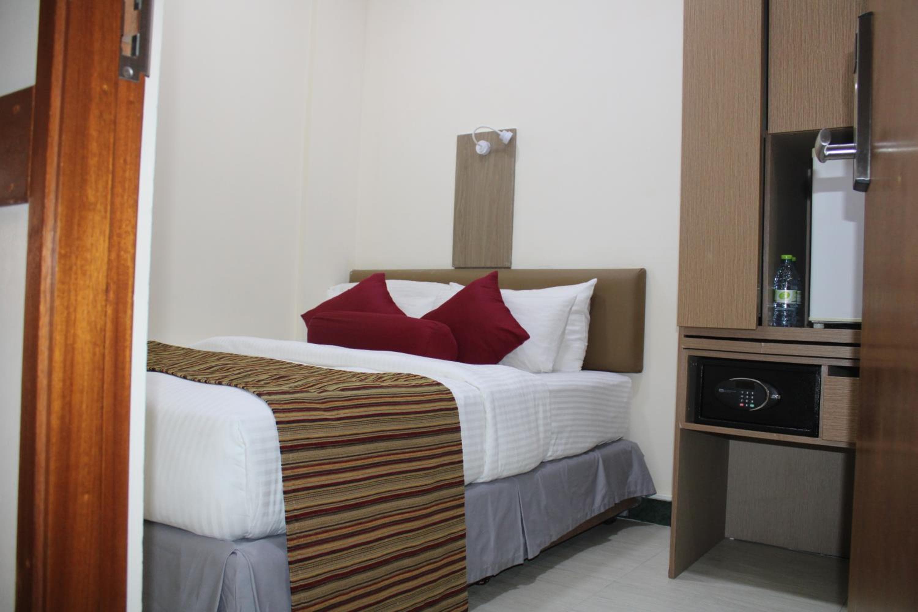 Beehive Central - View 47