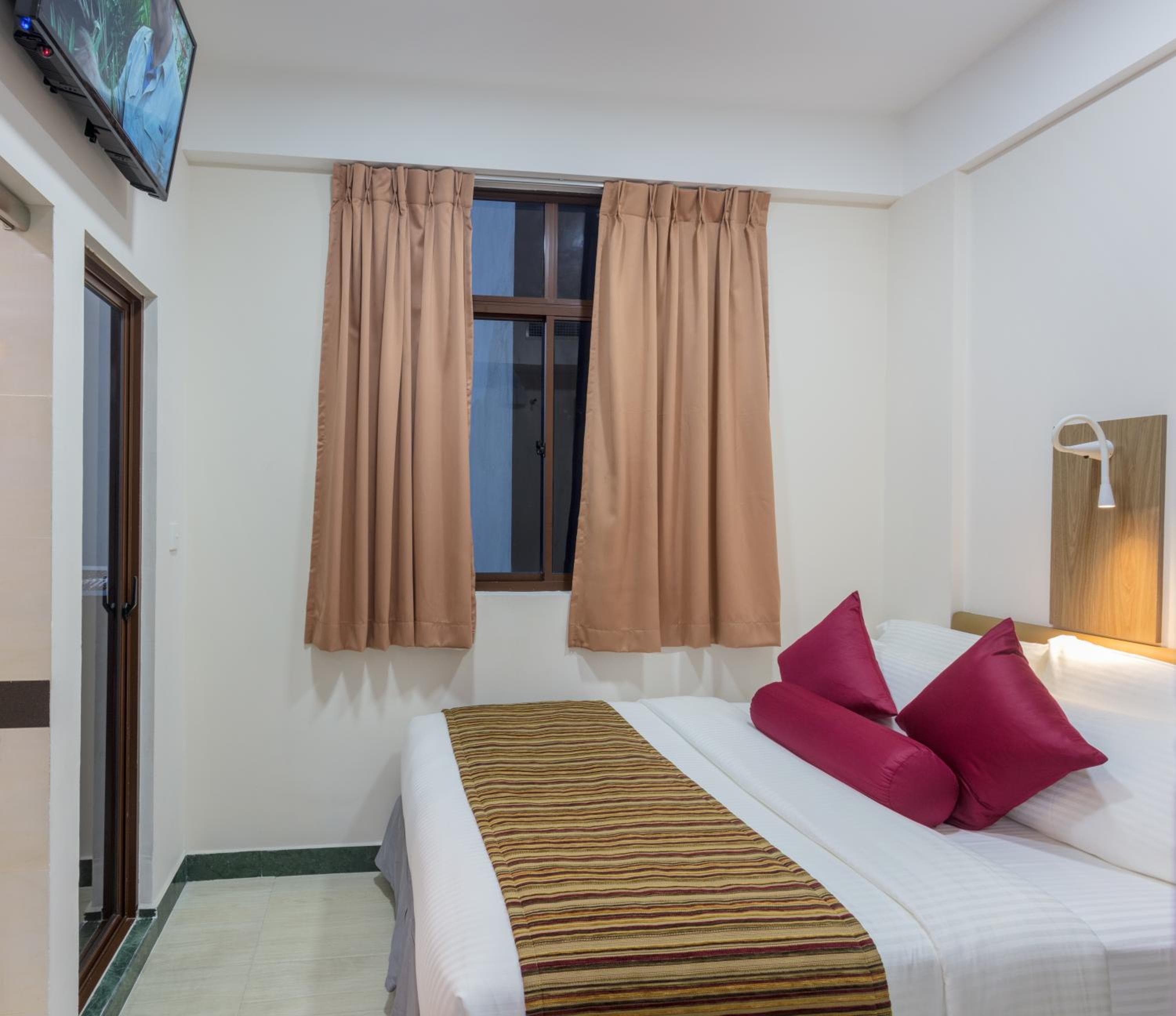 Beehive Central - View 30