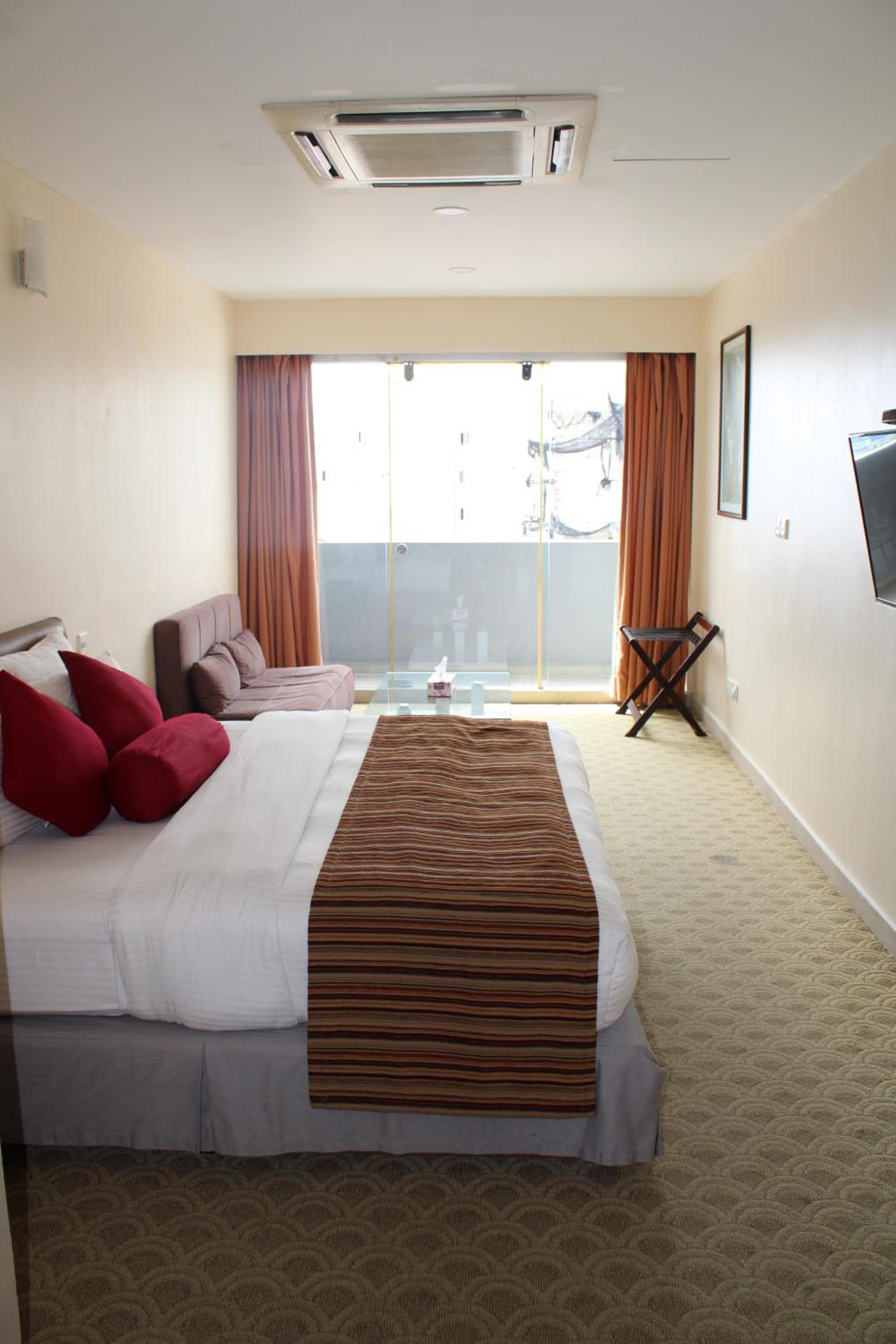 Beehive Central - View 15