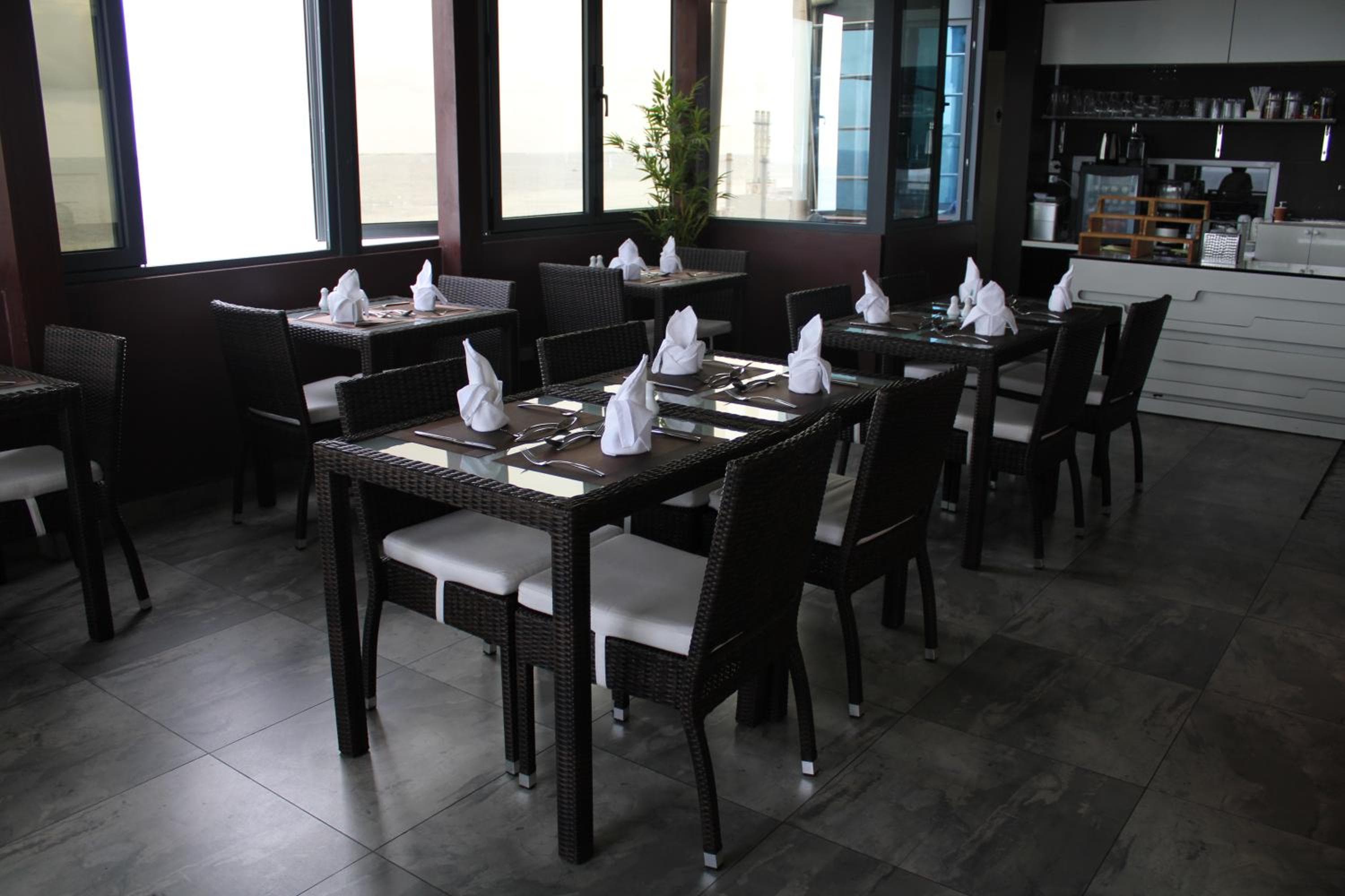 Beehive Premier - View 14