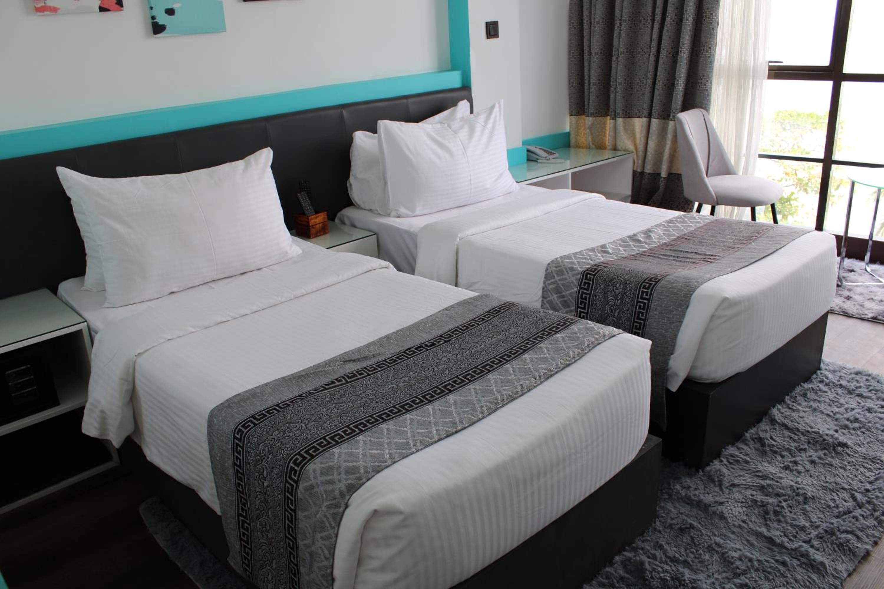 The Hive Beach - View 22