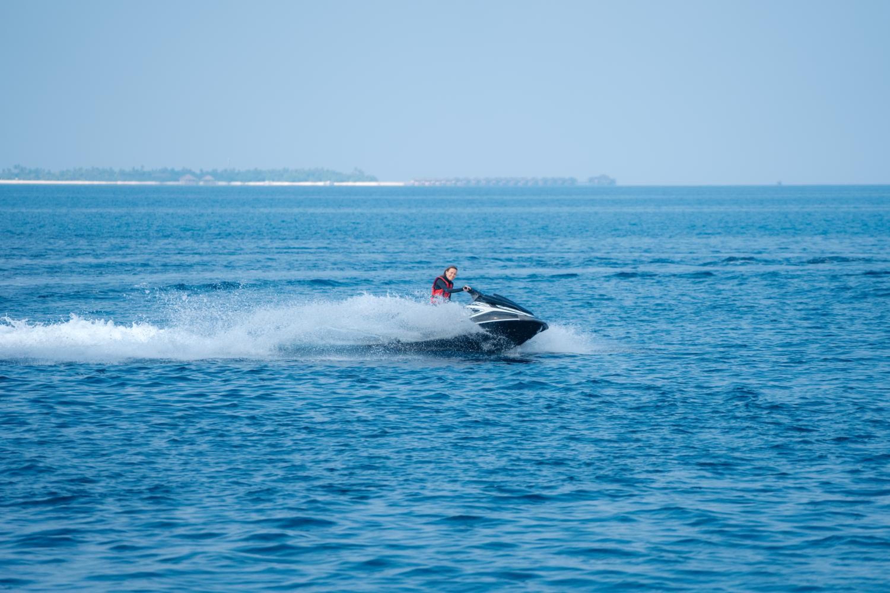 Adaaran Select Meedhupparu - with Dine around Premium All inclusive - 24 hours - View 44