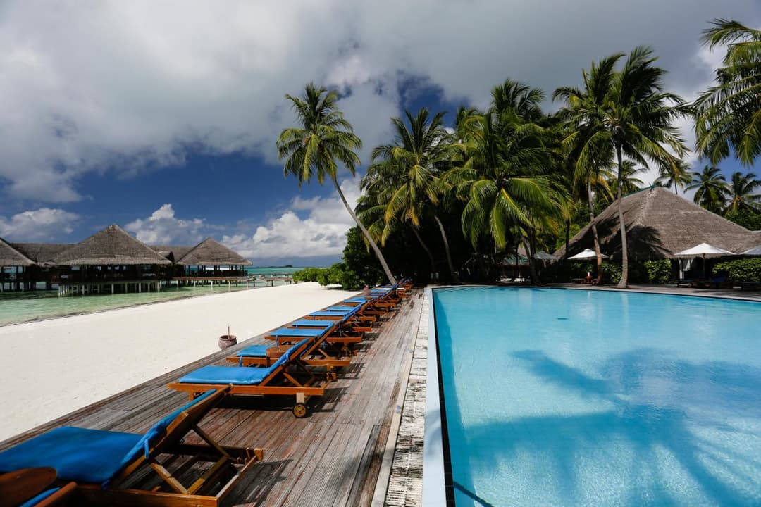 Medhufushi Island Resort - View 76