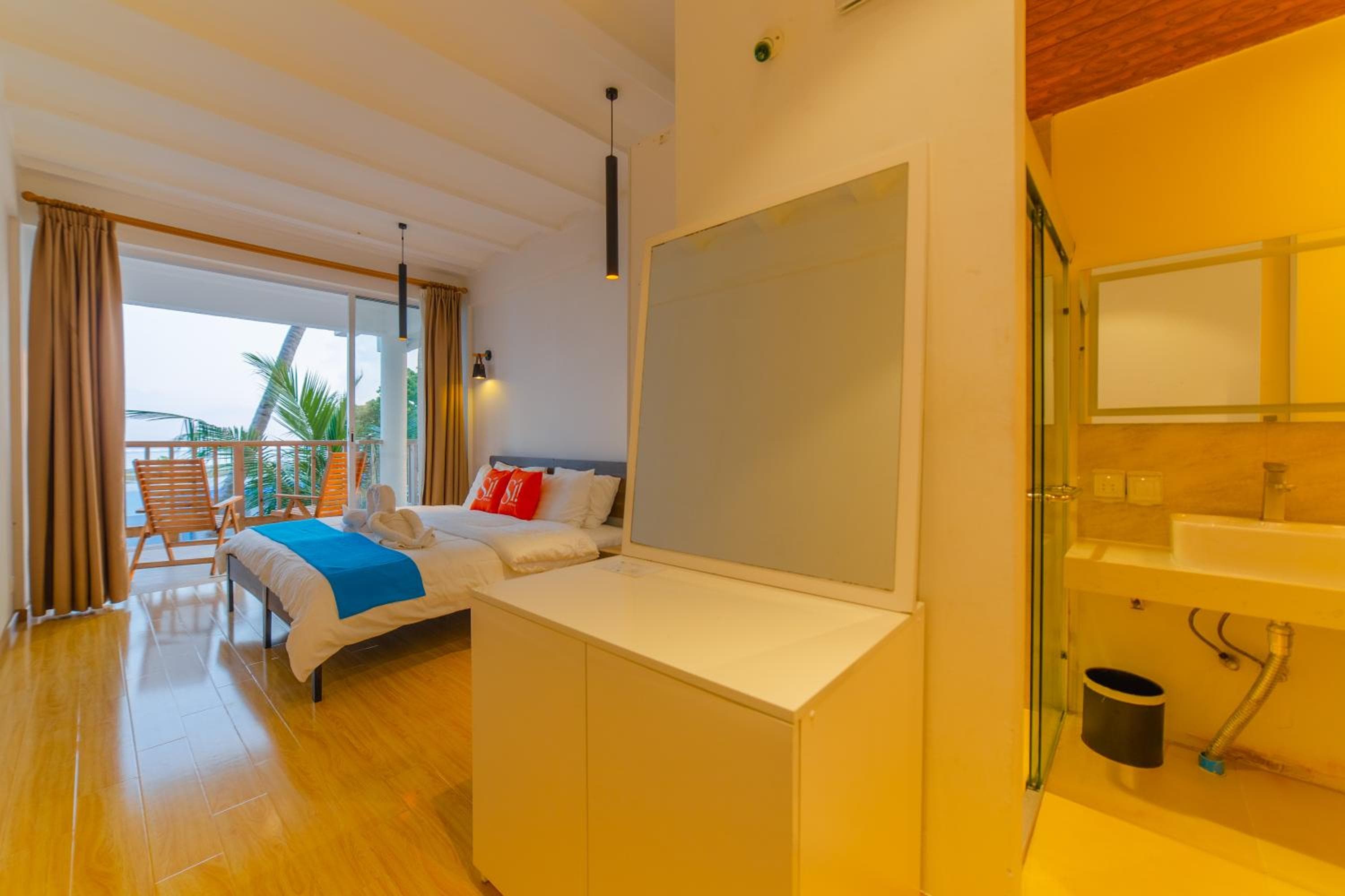 Si! Coral Inn - View 10