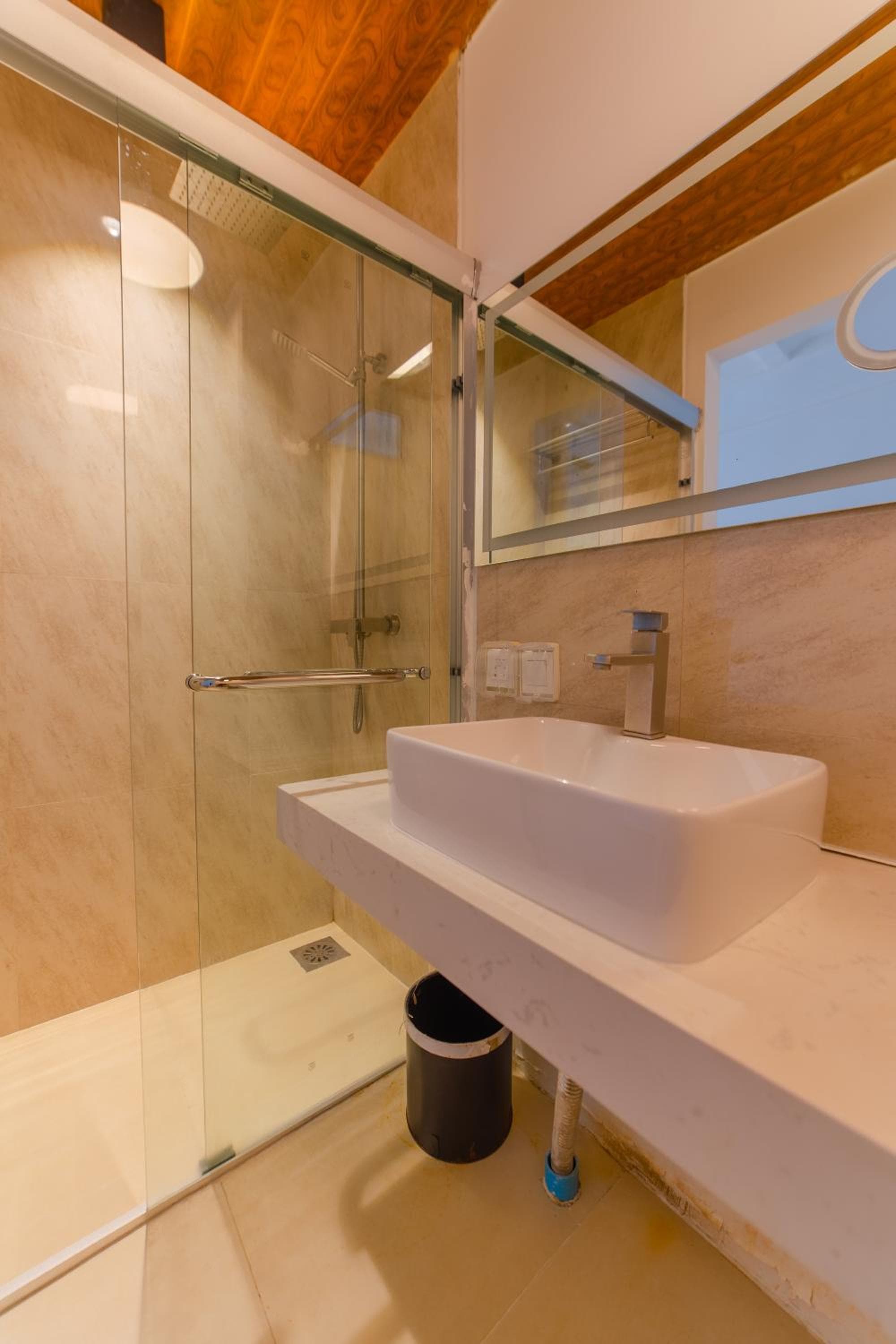 Si! Coral Inn - View 12