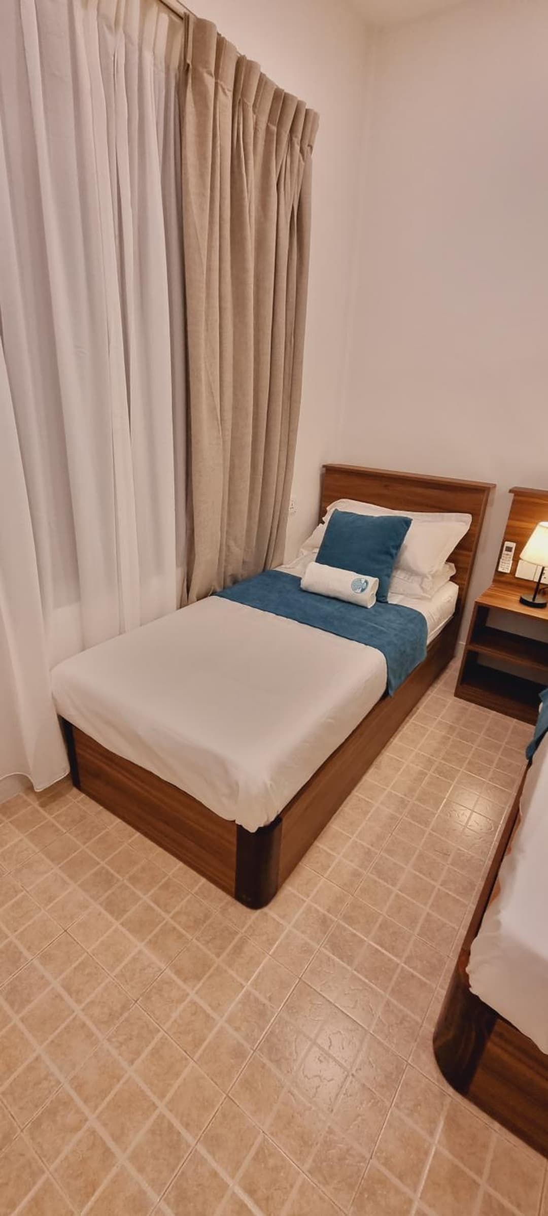 Vaagali Inn - View 8