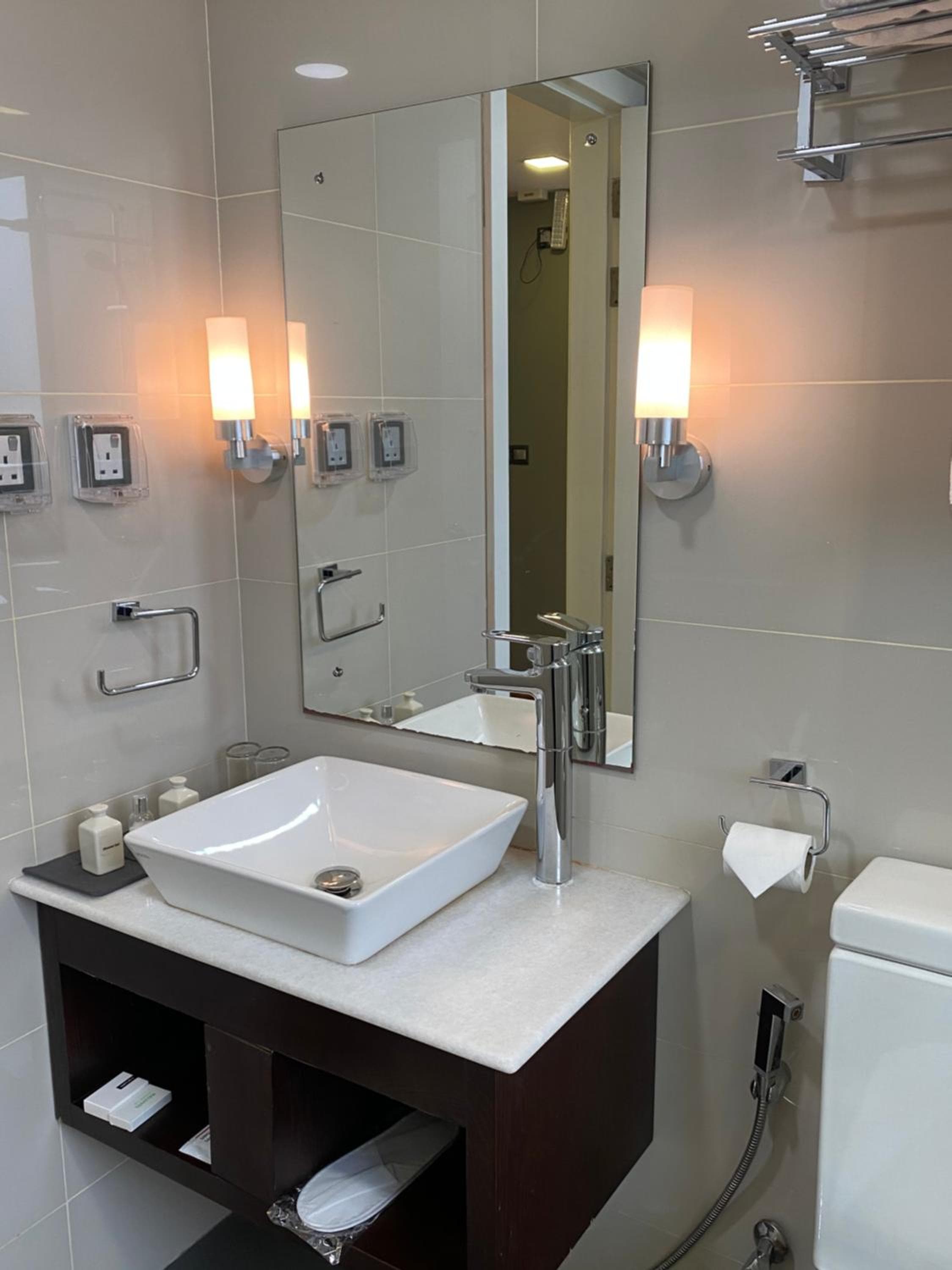 Beehive Premier - View 60