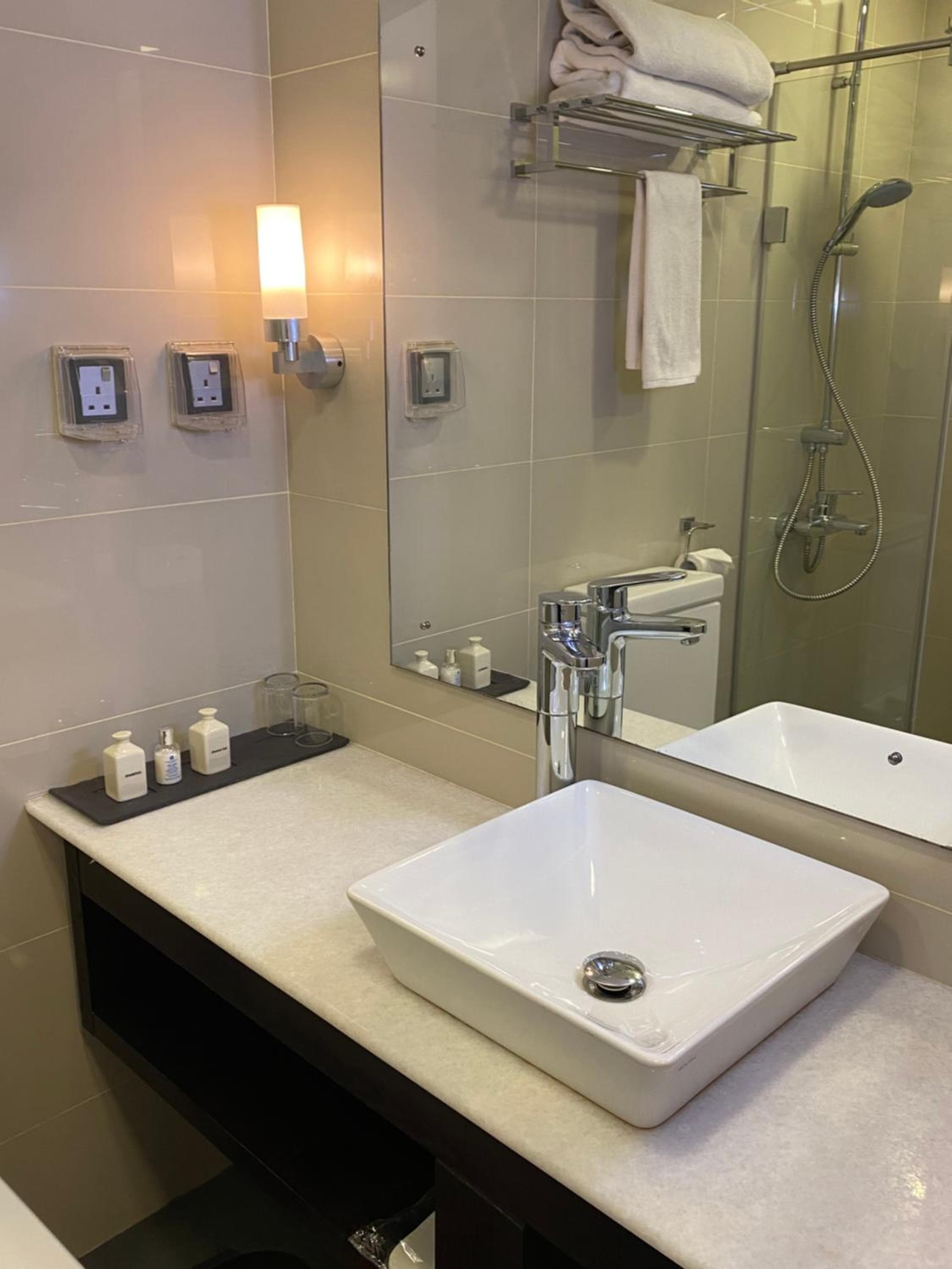 Beehive Premier - View 66