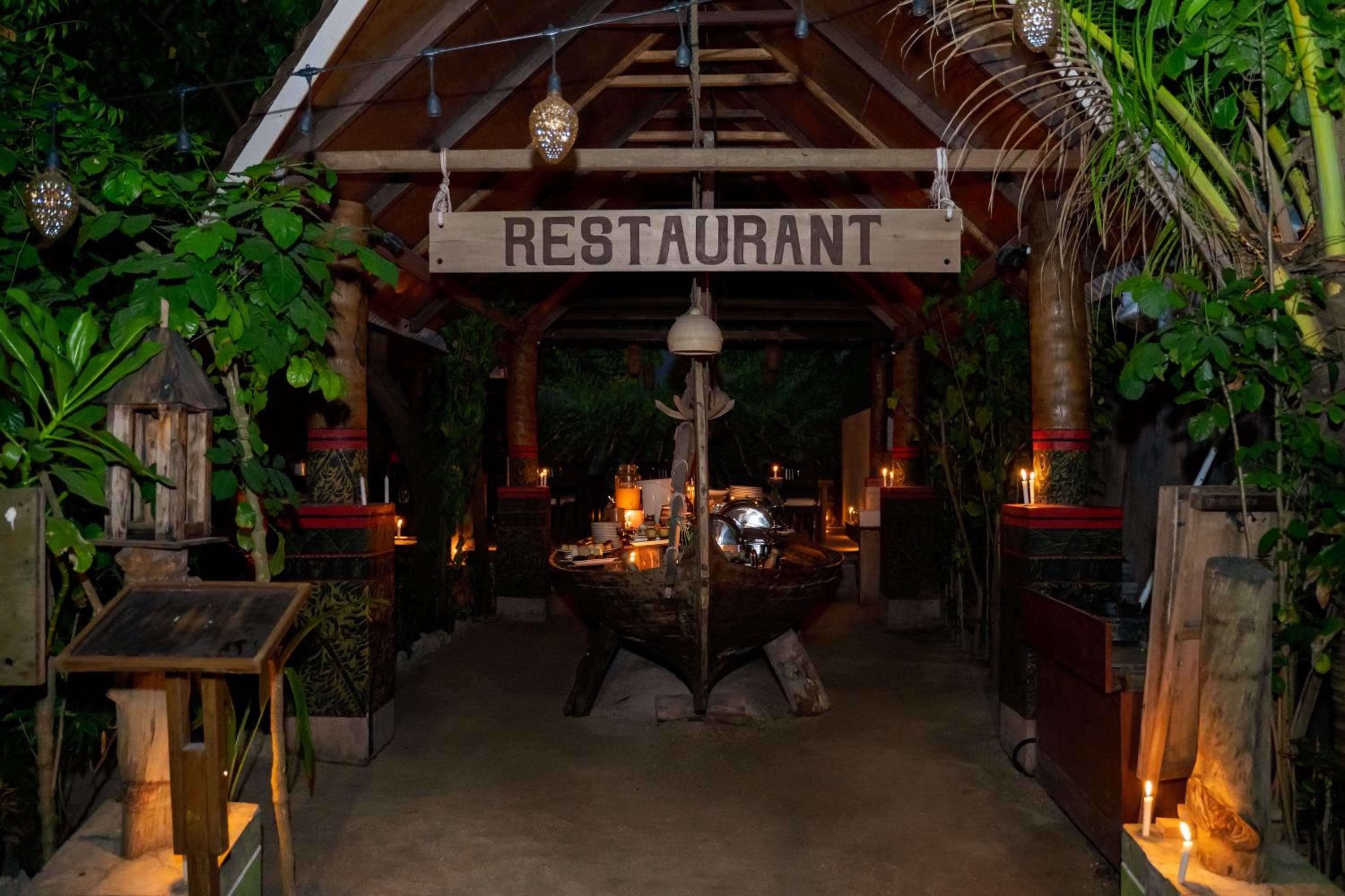 Salt Villa Ukulhas - View 9