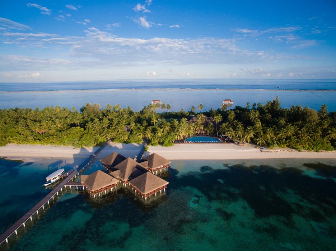 Medhufushi Island Resort - View 11
