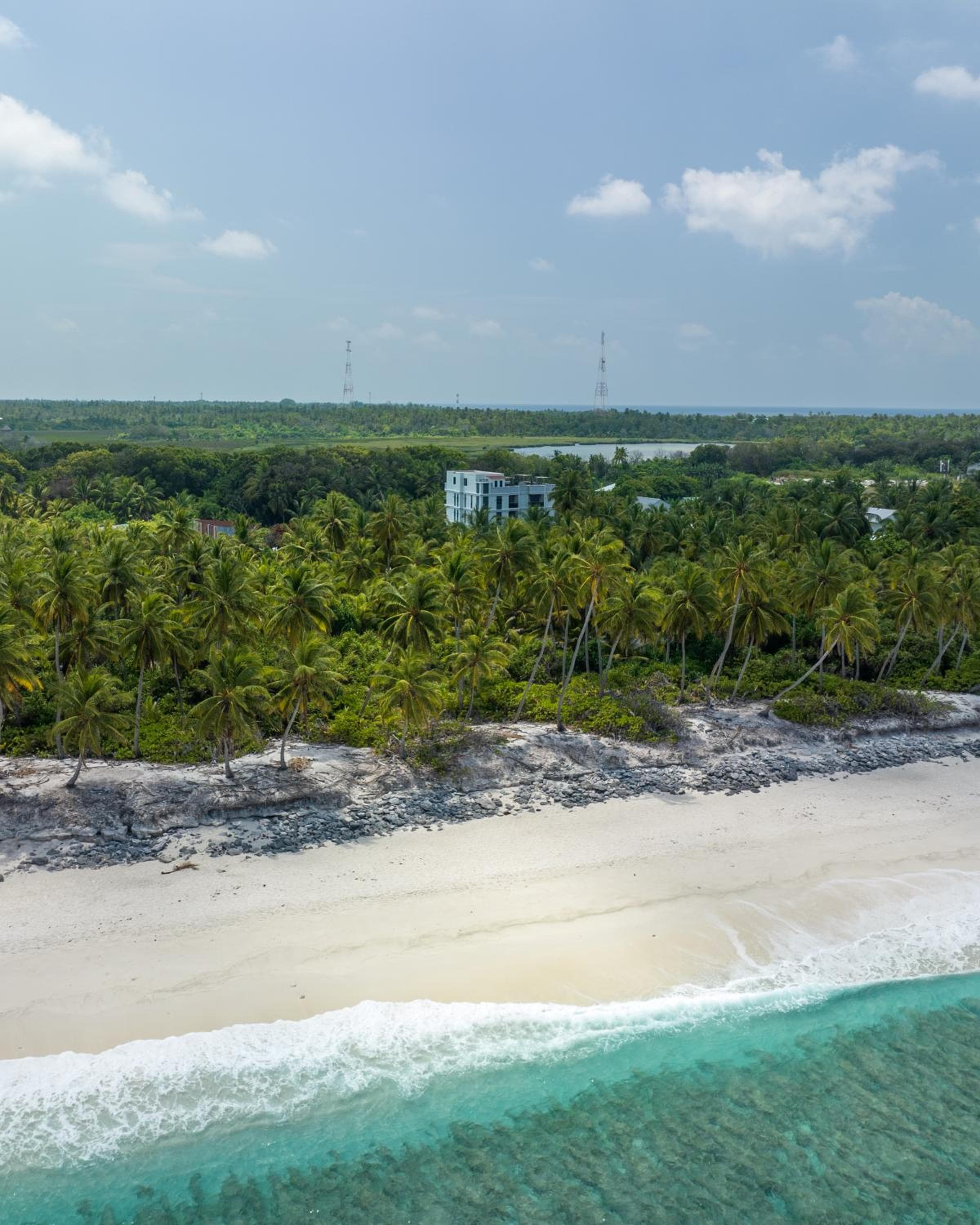 Ataraxis Grand and Spa Fuvahmulah - View 3