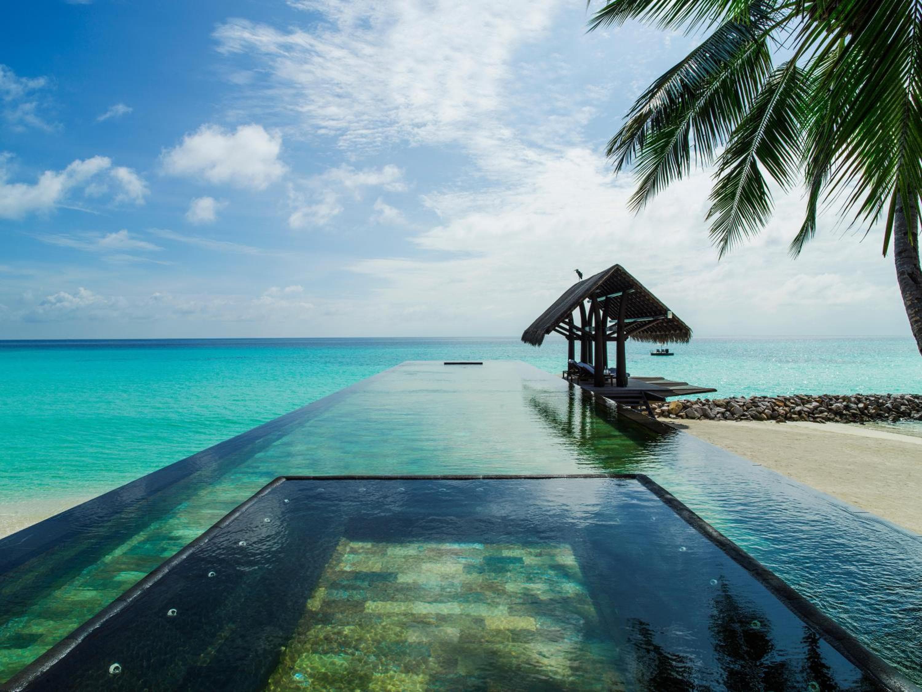 One&Only Reethi Rah - View 150