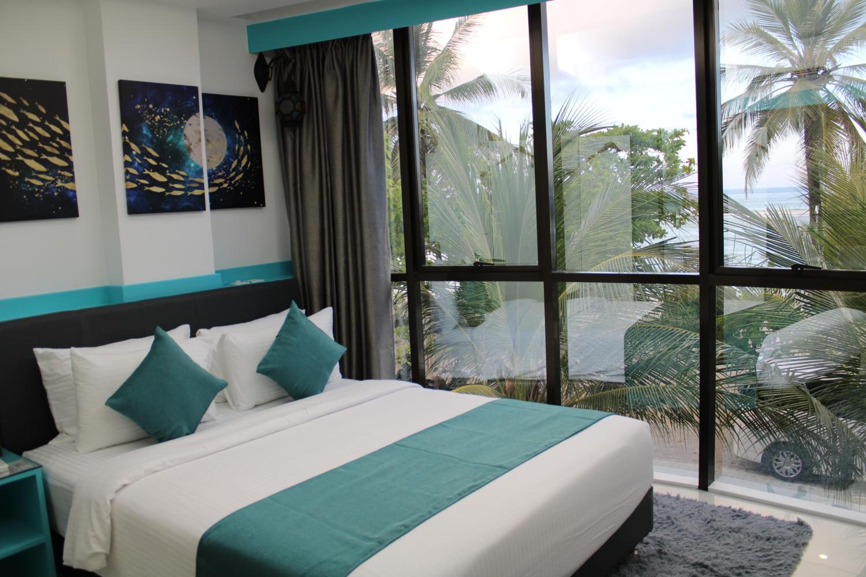 The Hive Beach - View 18