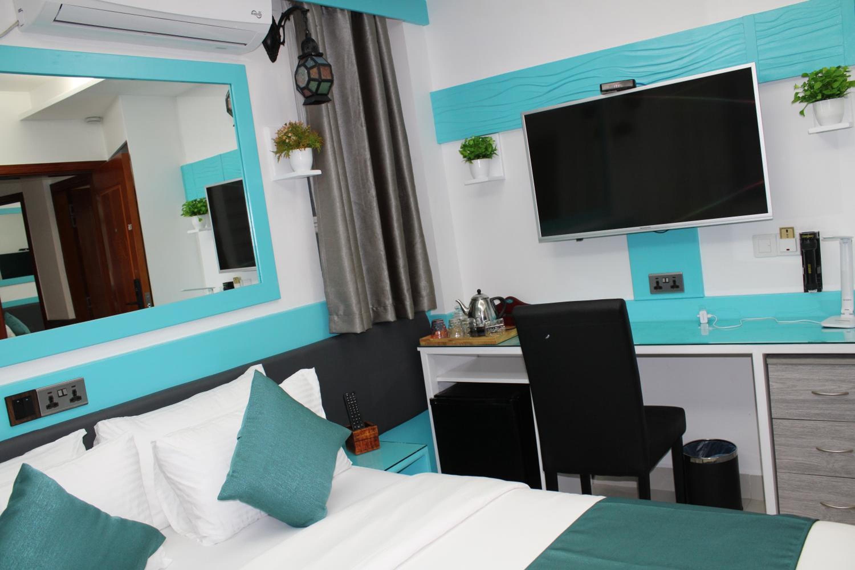 The Hive Beach - View 44