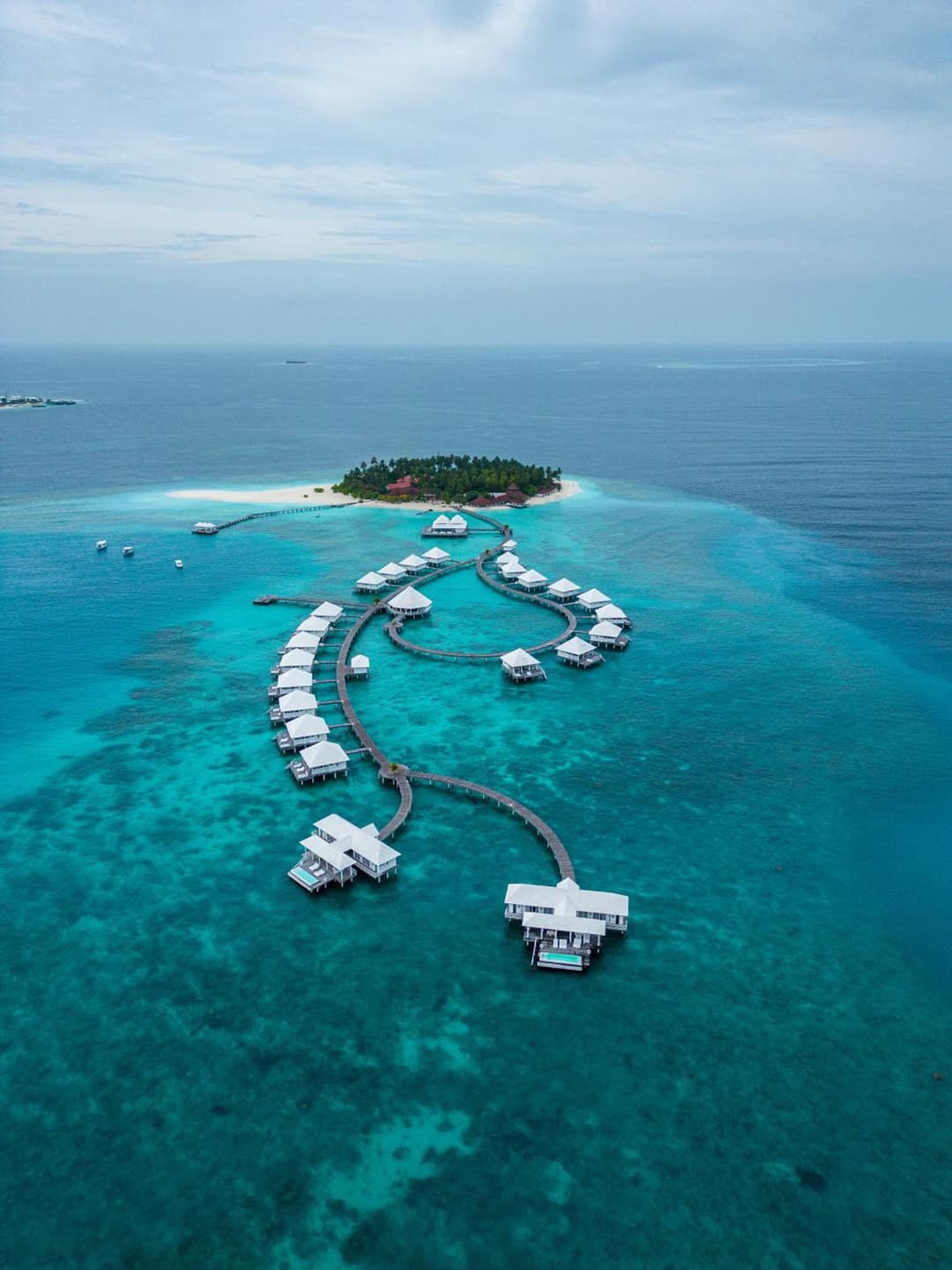 Diamonds Thudufushi Maldives Resort & Spa - View 12