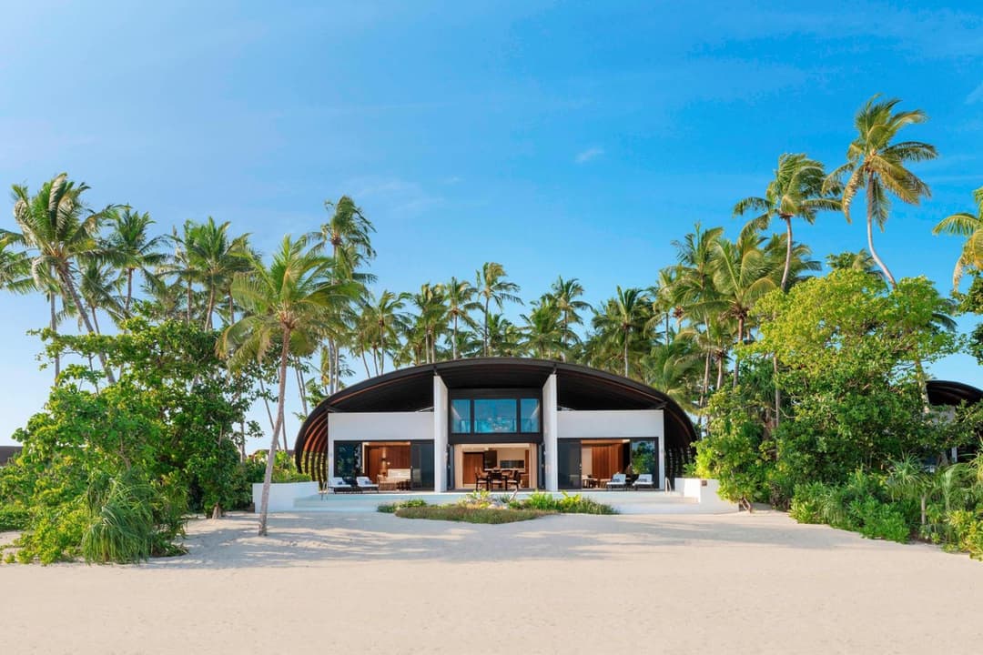 The Westin Maldives Miriandhoo Resort - View 8