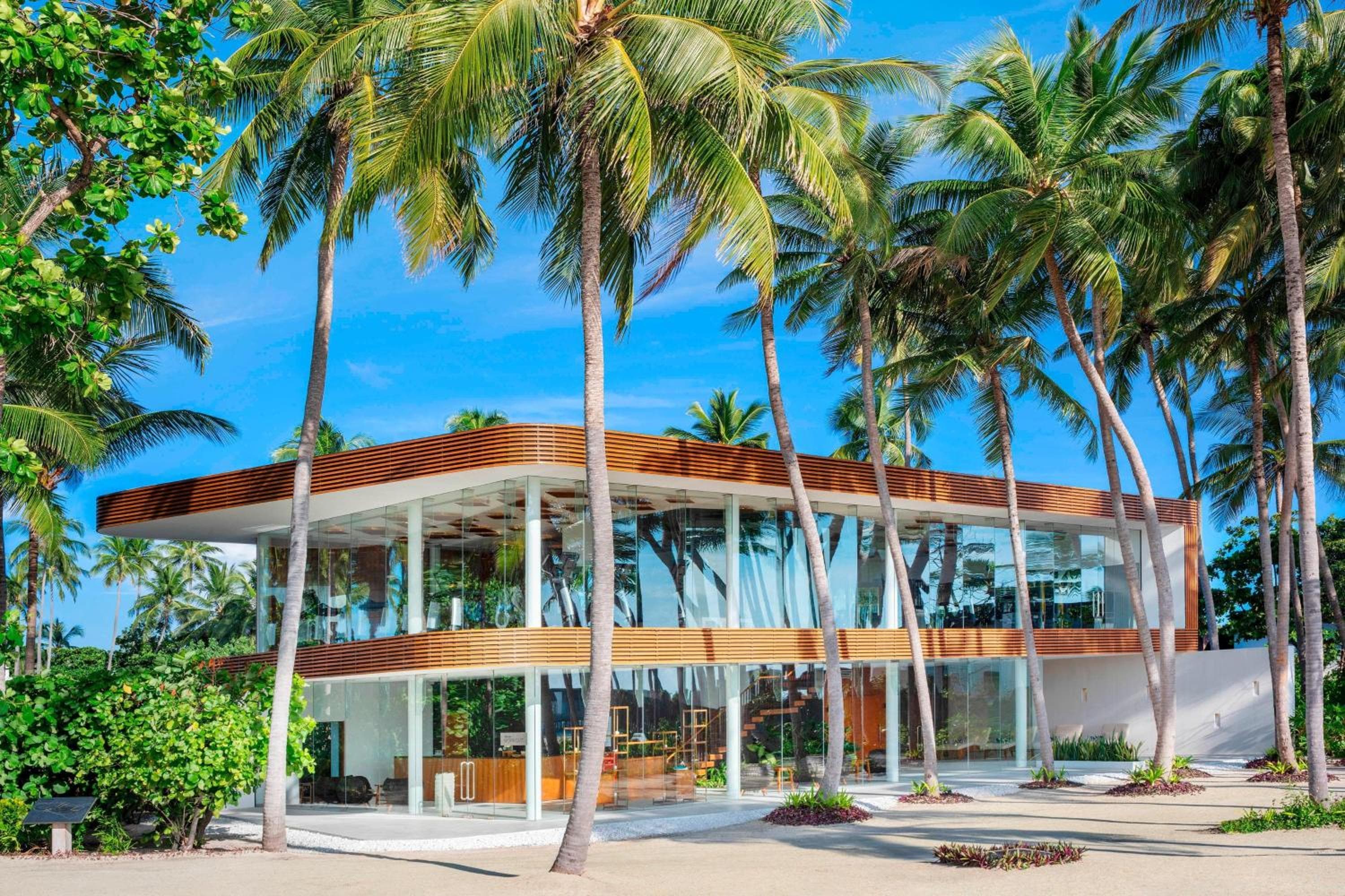 The Westin Maldives Miriandhoo Resort - View 42