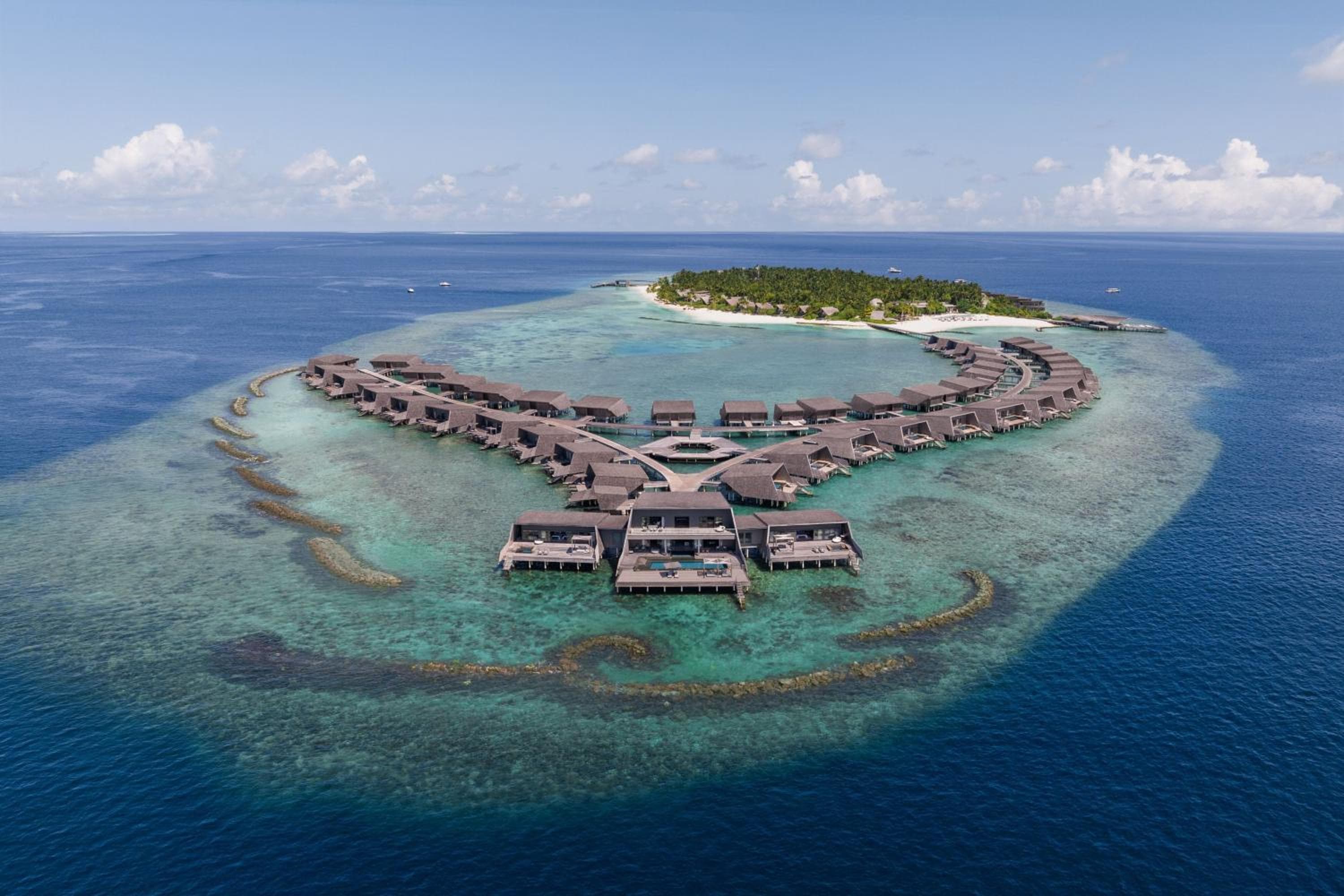 The St. Regis Maldives Vommuli Resort - View 9