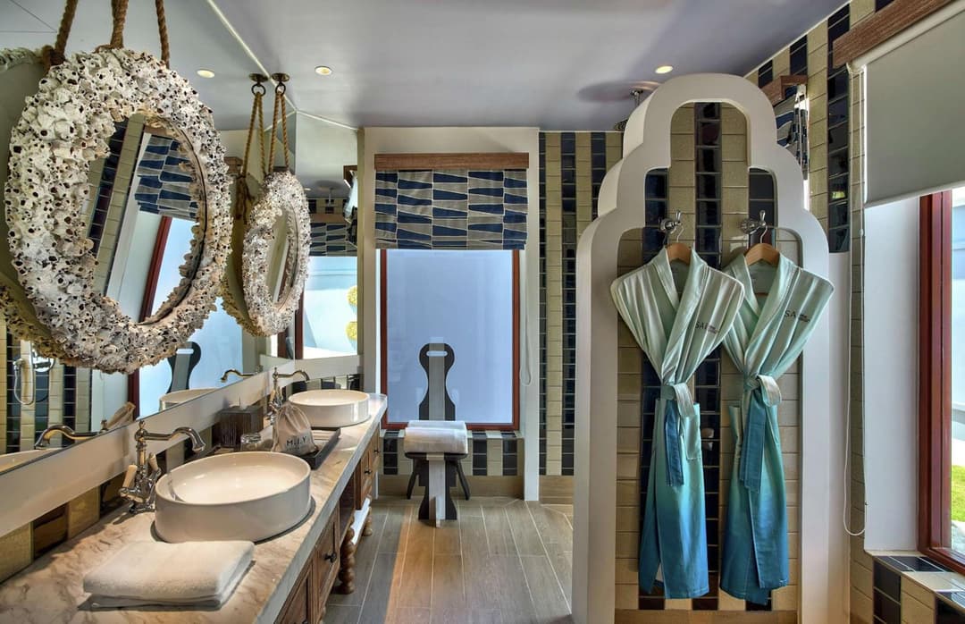 SAii Lagoon Maldives, Curio Collection By Hilton - View 63