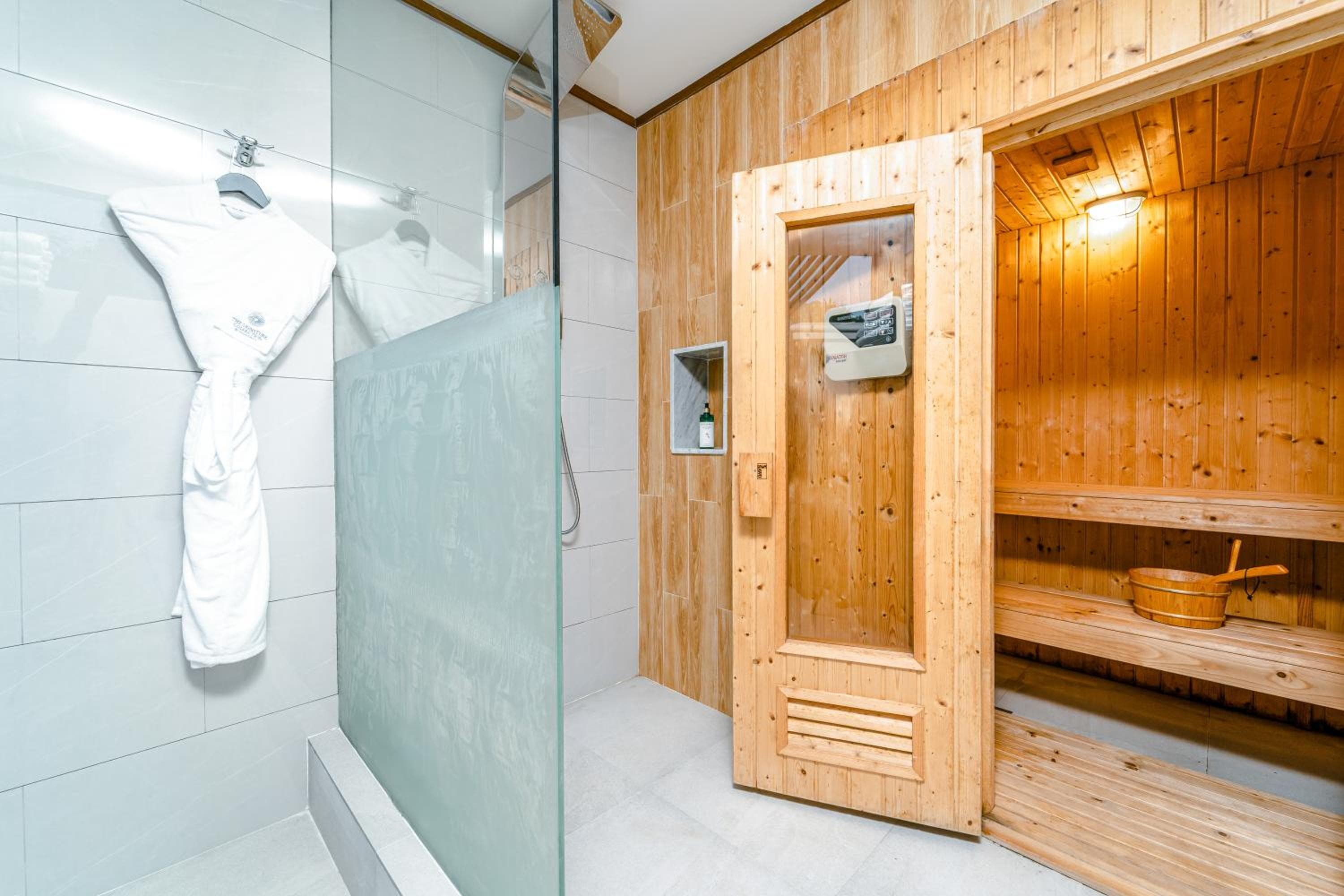 Hideaway Beach Resort & Spa - FREE SHARED CHARTER FLIGHT for two on stays of 7 or more nights from September 2025 until 23rd December 2026 - View 65