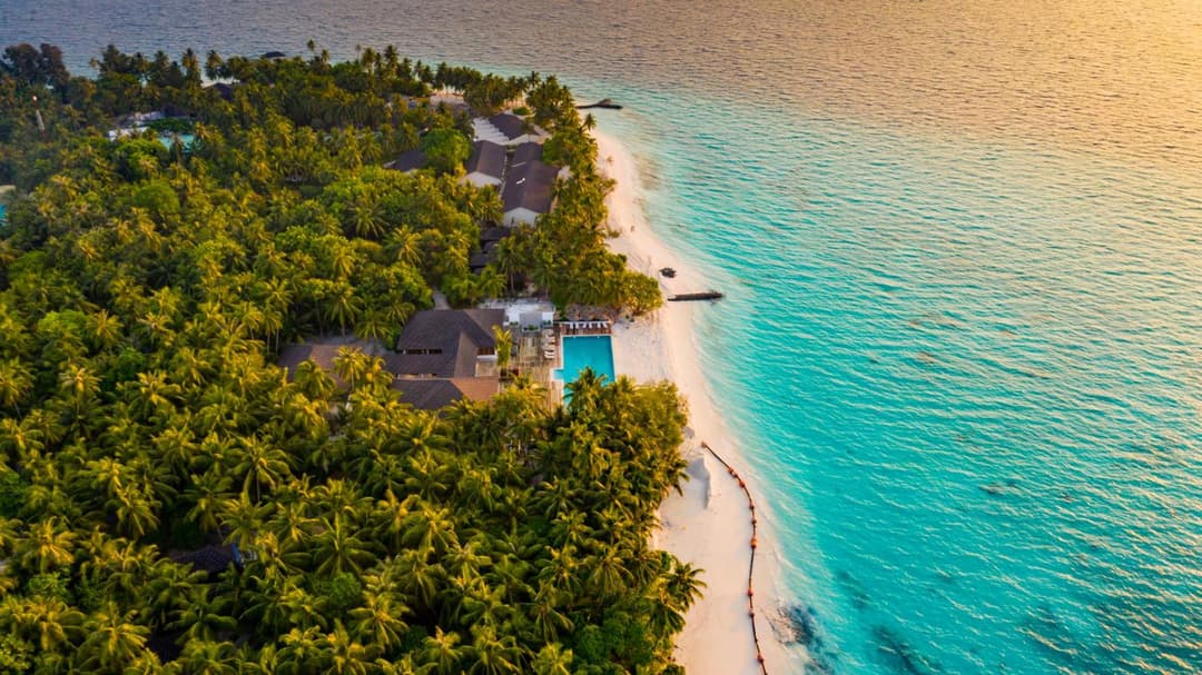 Fiyavalhu Resort Maldives - View 1