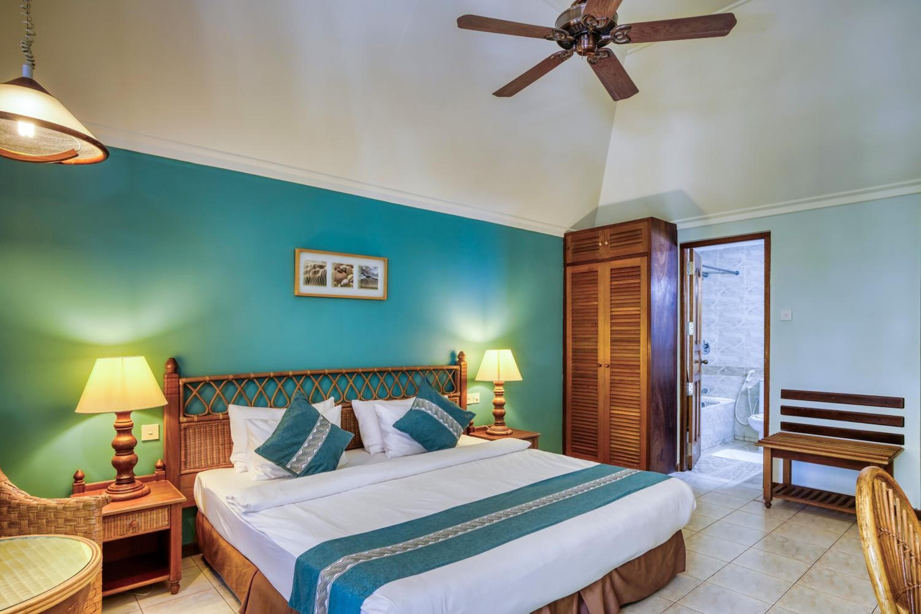 Fihalhohi Maldives - View 32