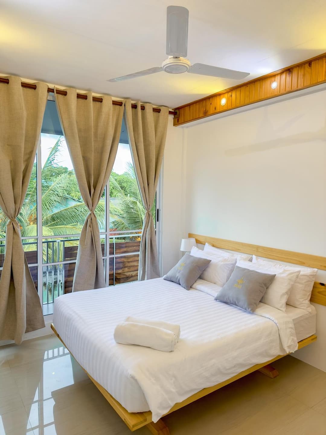 Dhoani Maldives Guesthouse - View 37
