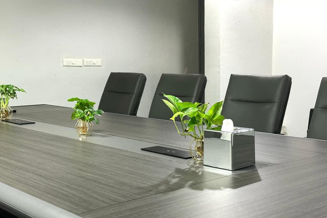 Manhattan Business Hotel, Male - View 9