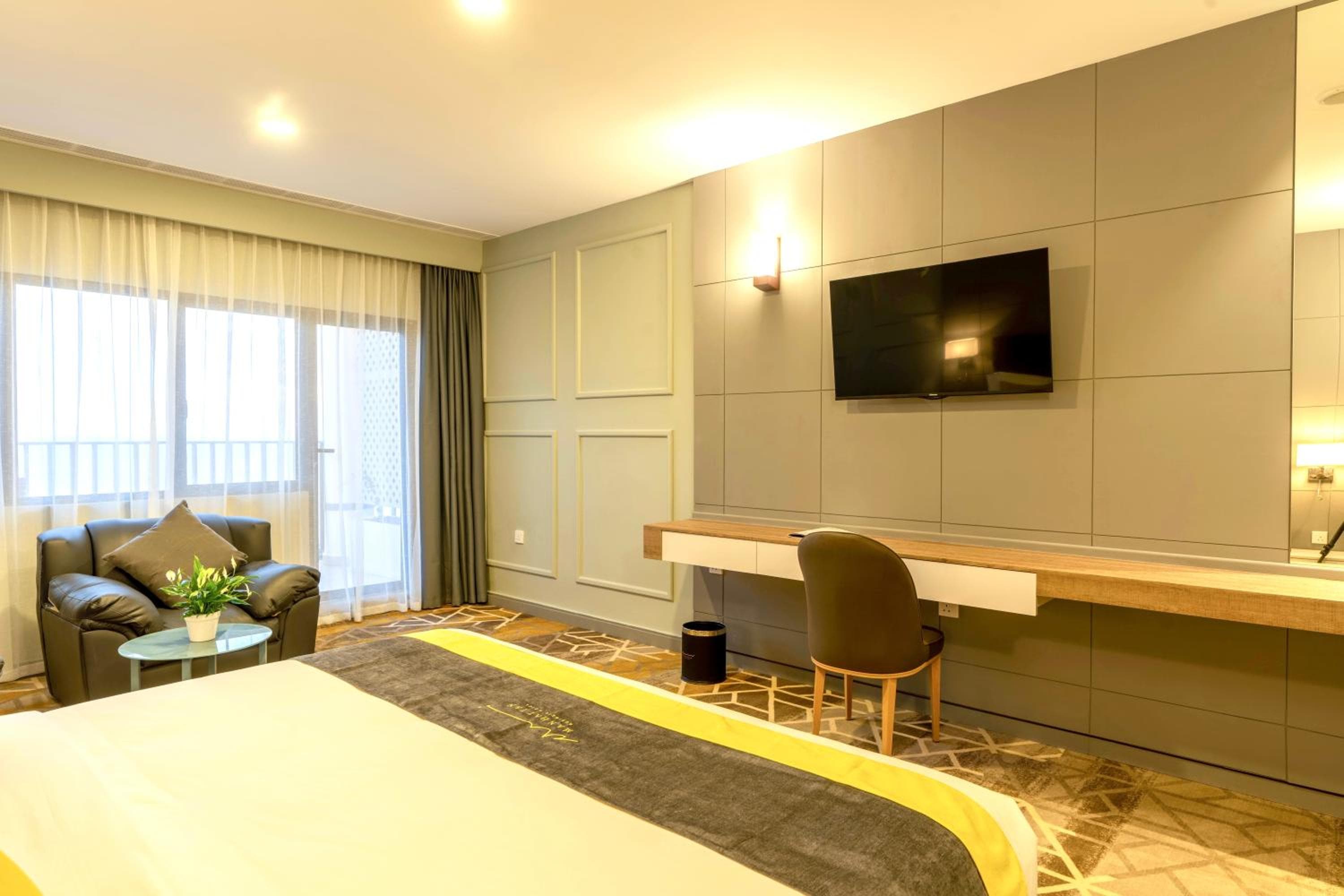 Manhattan Business Hotel, Male - View 41