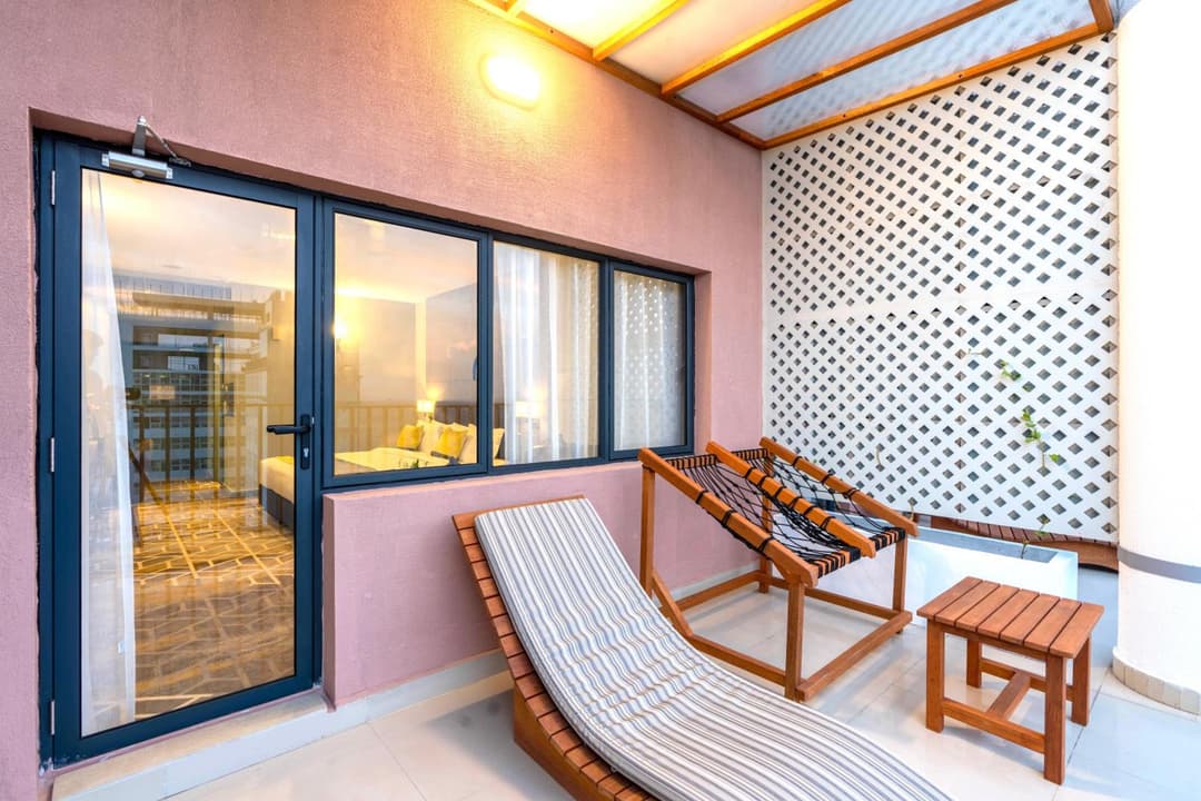 Manhattan Business Hotel, Male - View 17