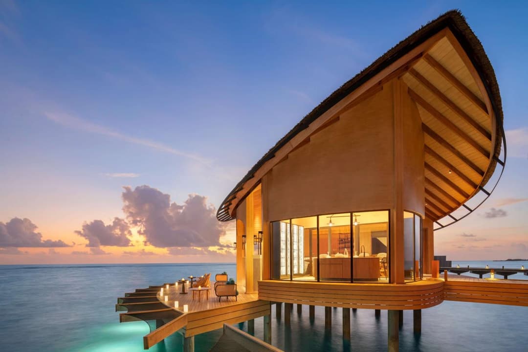 Hilton Maldives Amingiri Resort & Spa - View 6