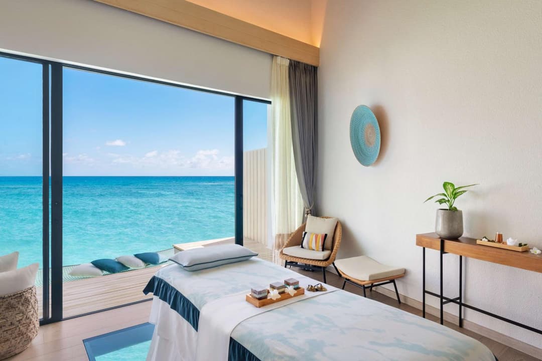 Hilton Maldives Amingiri Resort & Spa - View 2