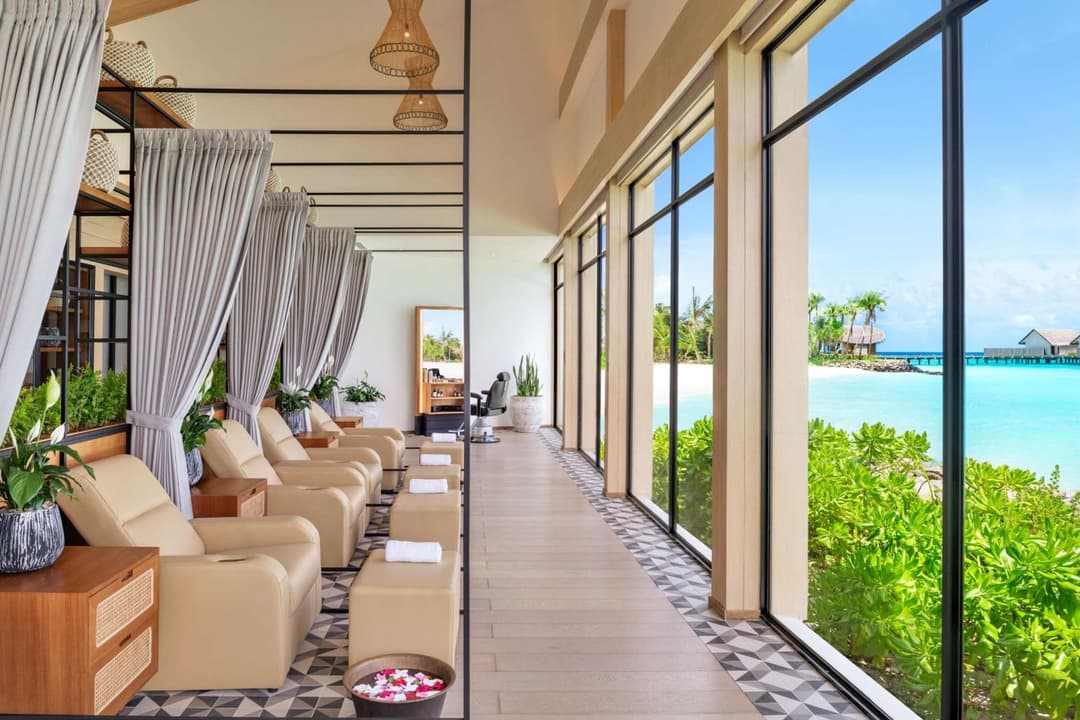Hilton Maldives Amingiri Resort & Spa - View 4