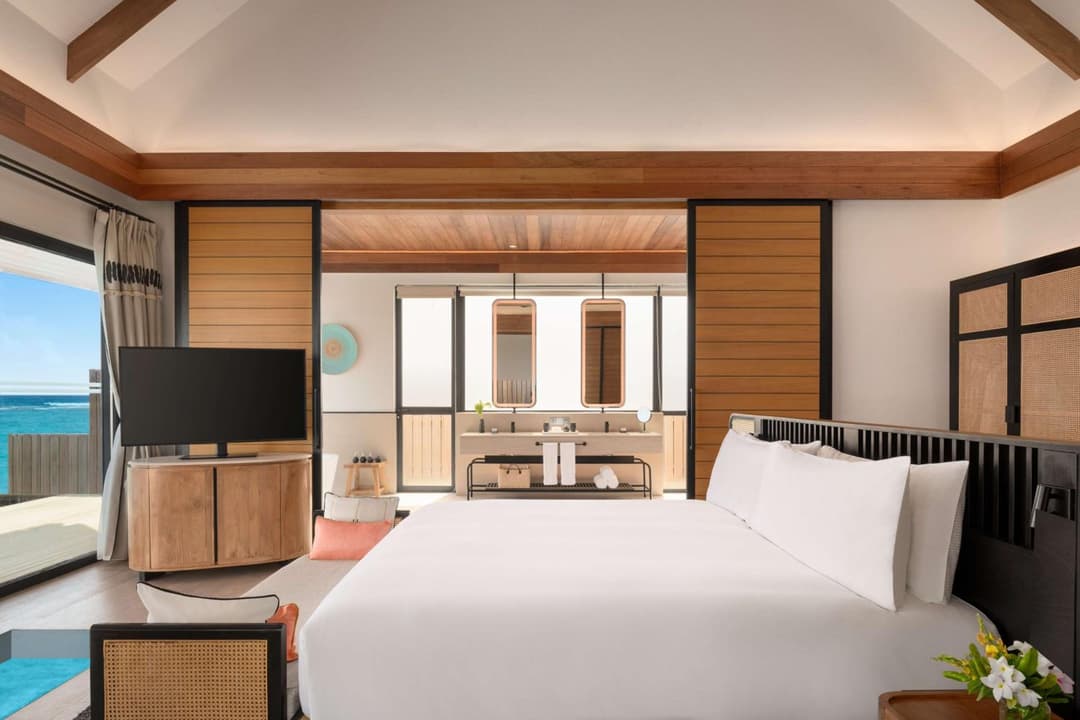 Hilton Maldives Amingiri Resort & Spa - View 8