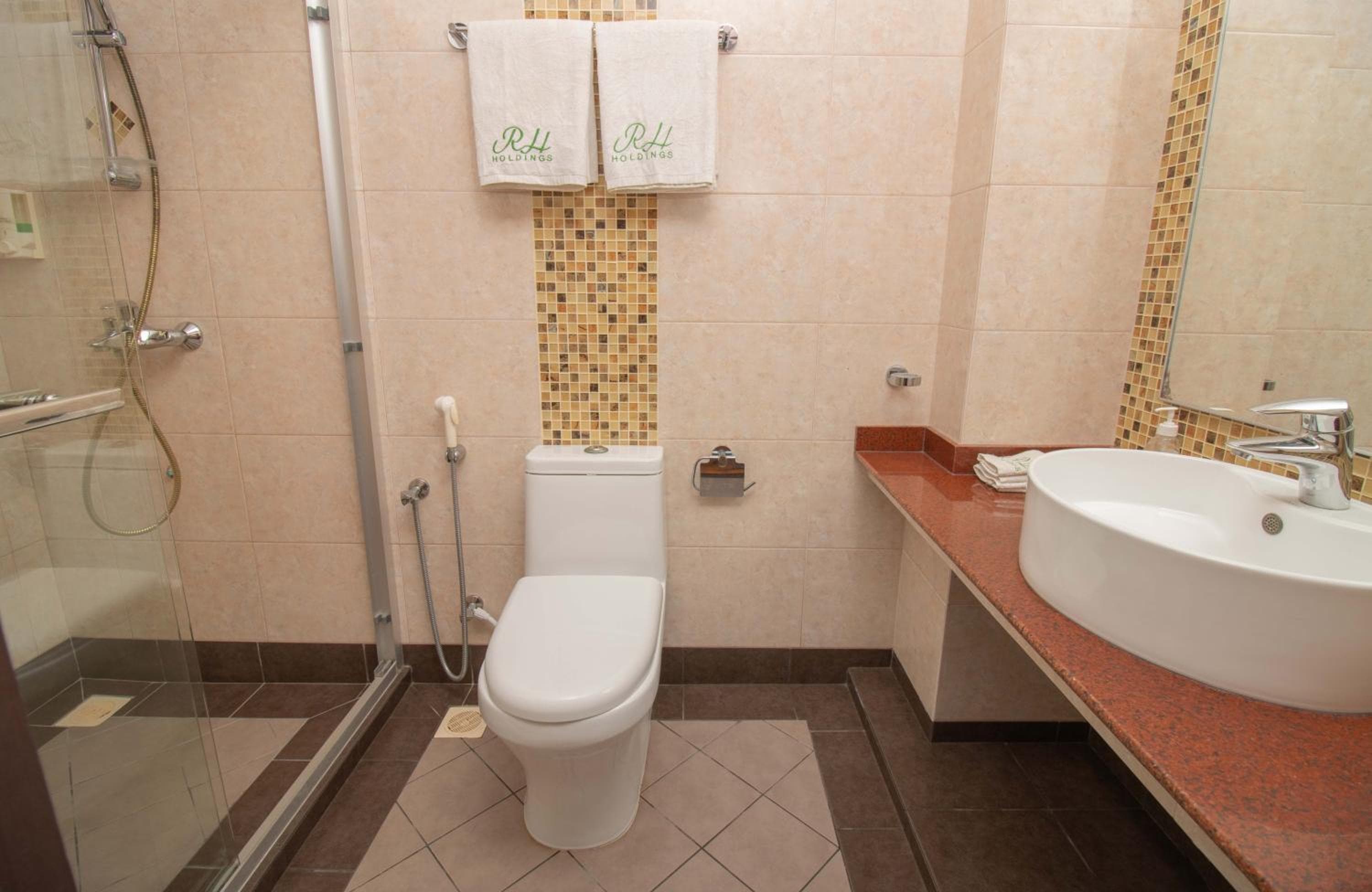 Rashu Hiyaa - View 39