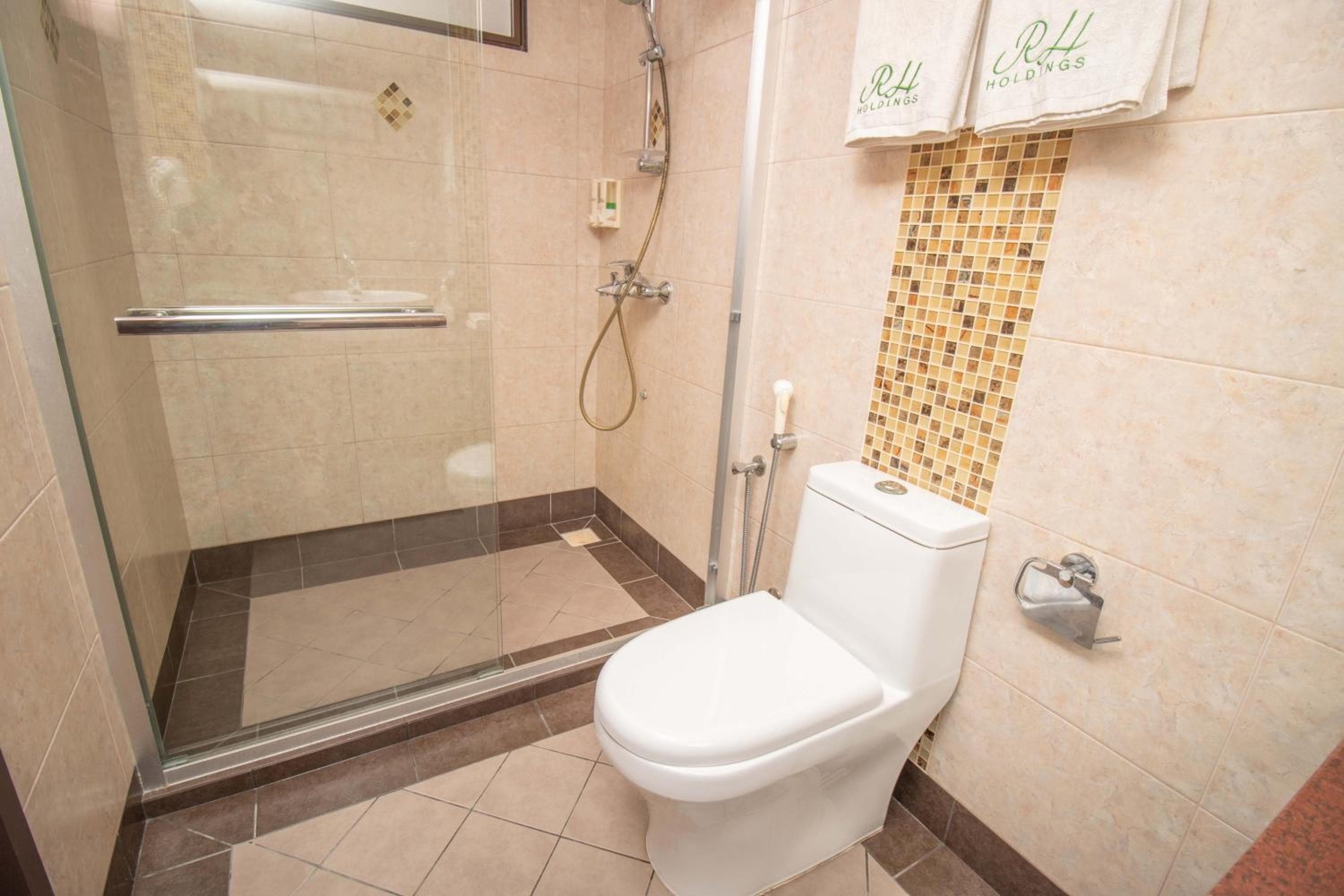 Rashu Hiyaa - View 37