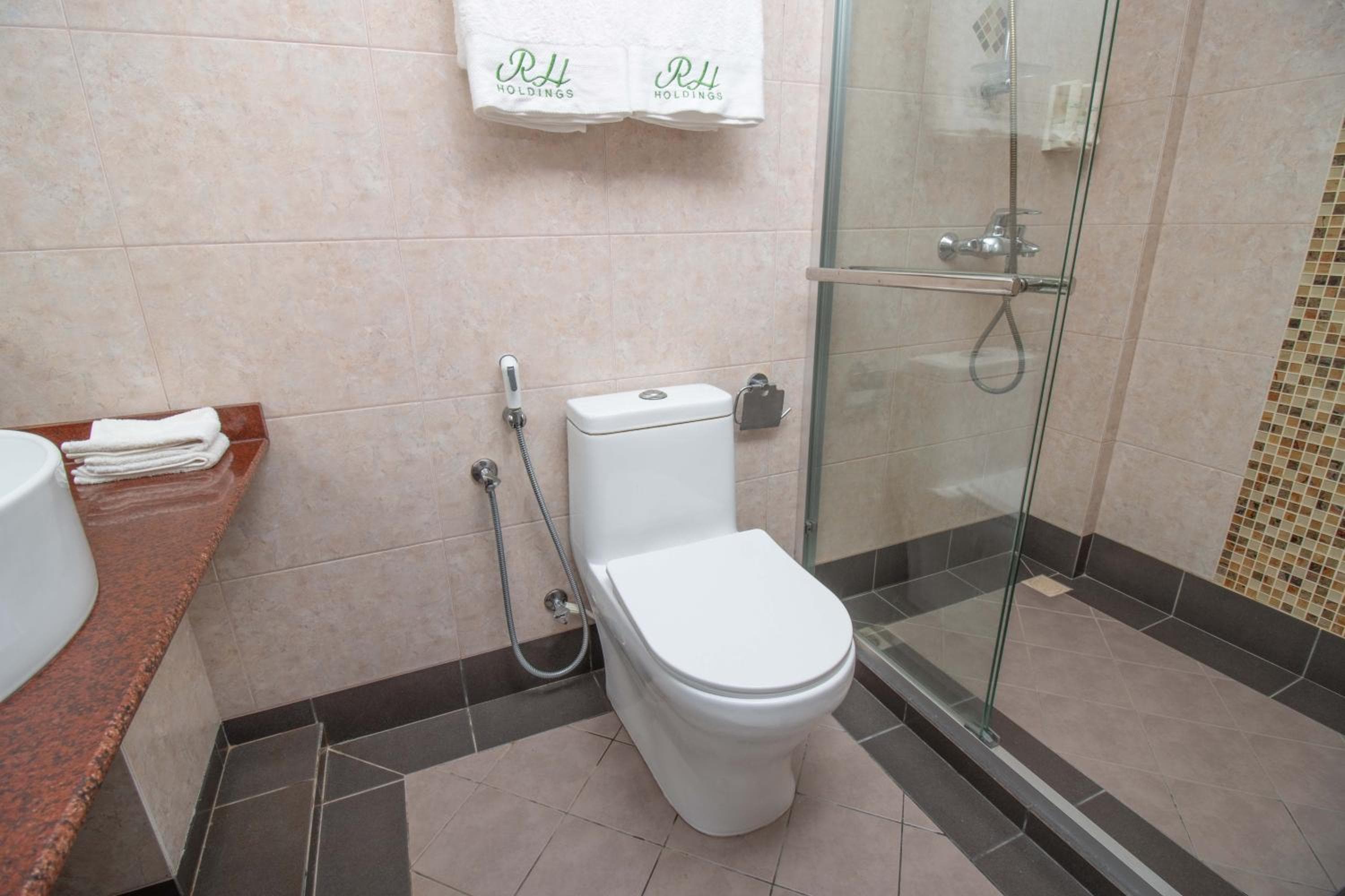 Rashu Hiyaa - View 48