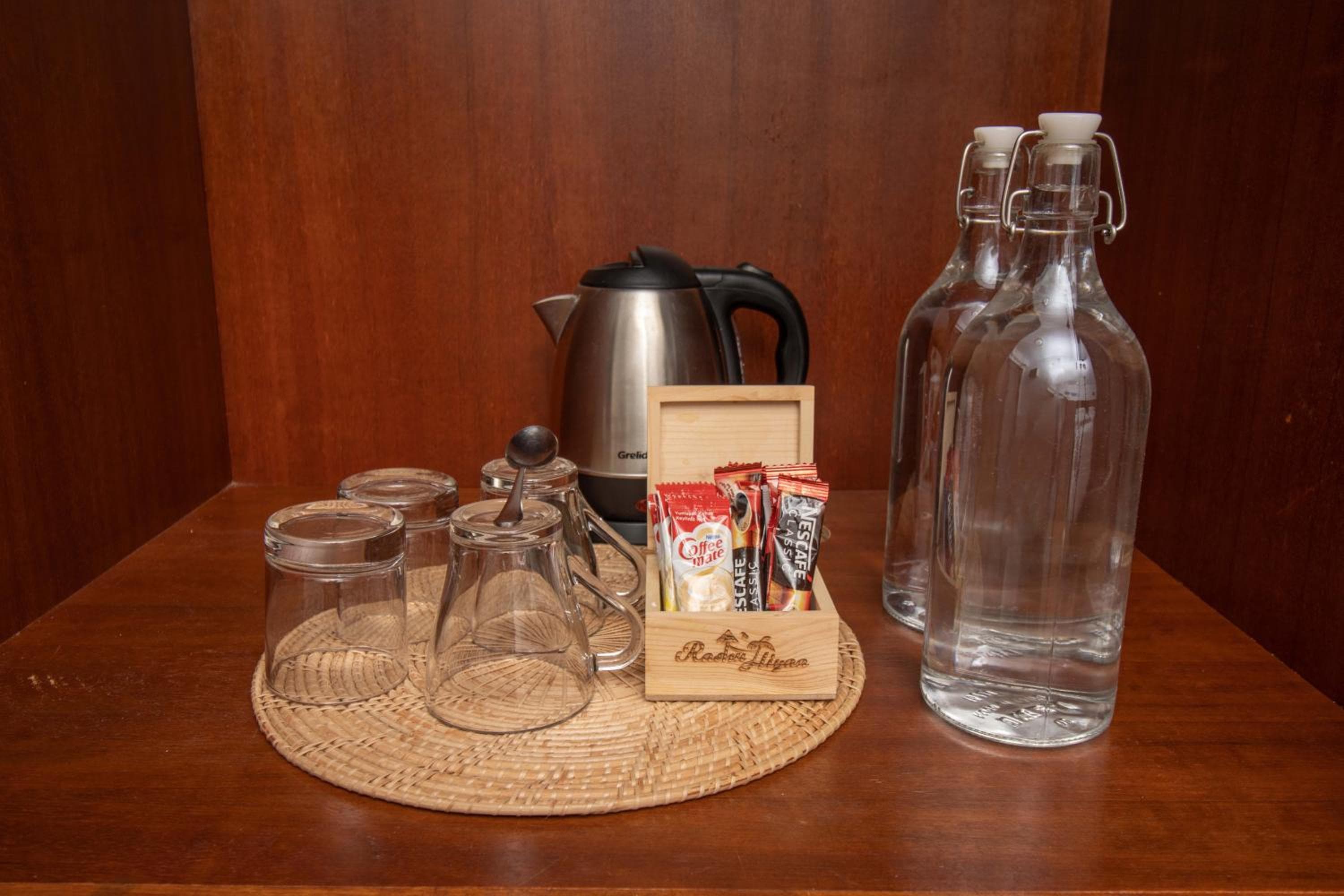 Rashu Hiyaa - View 45