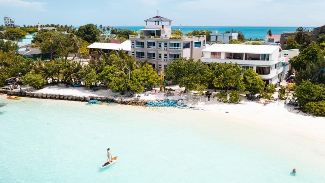 Rashu Hiyaa Hotel - View 101