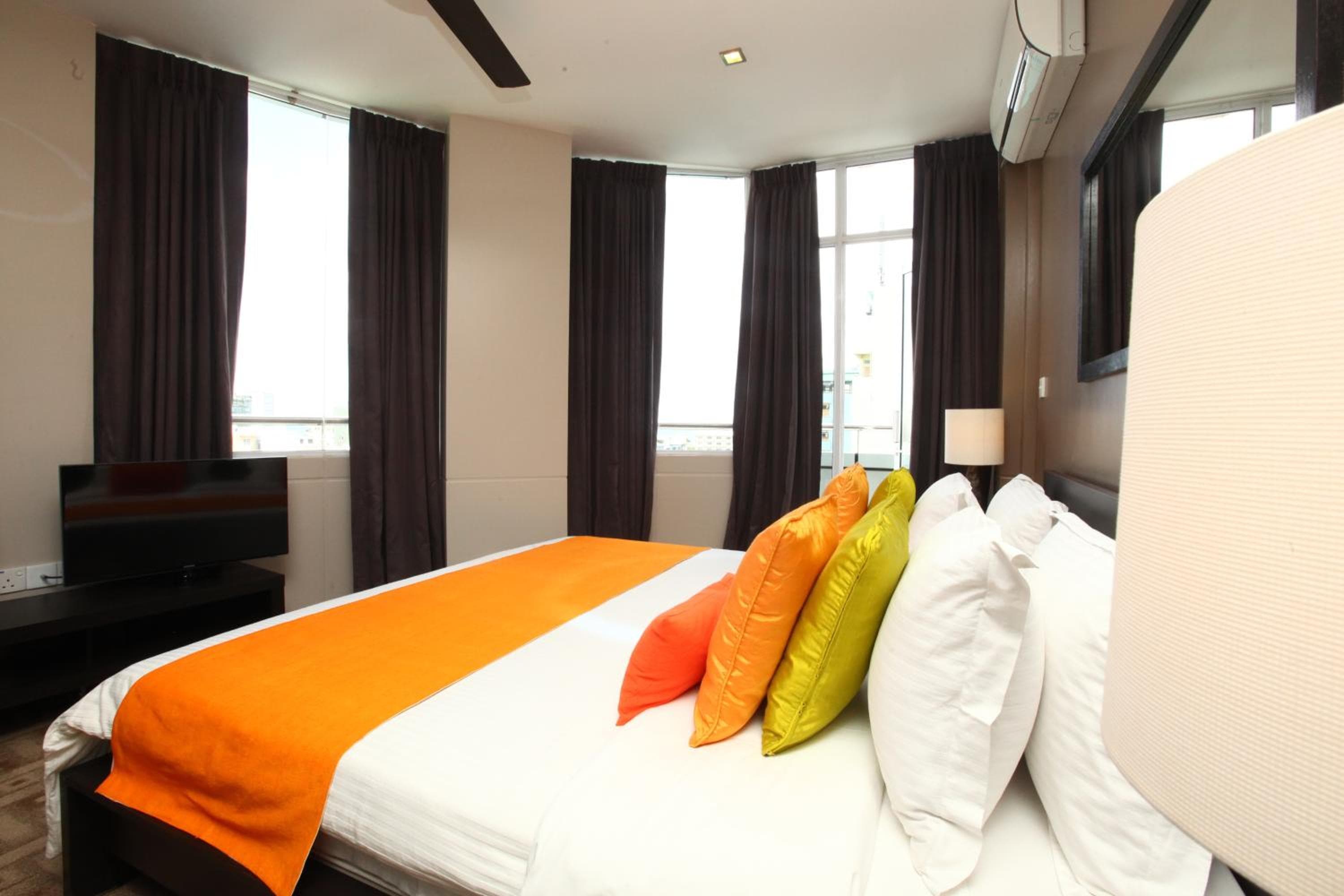 The Beehive - View 34