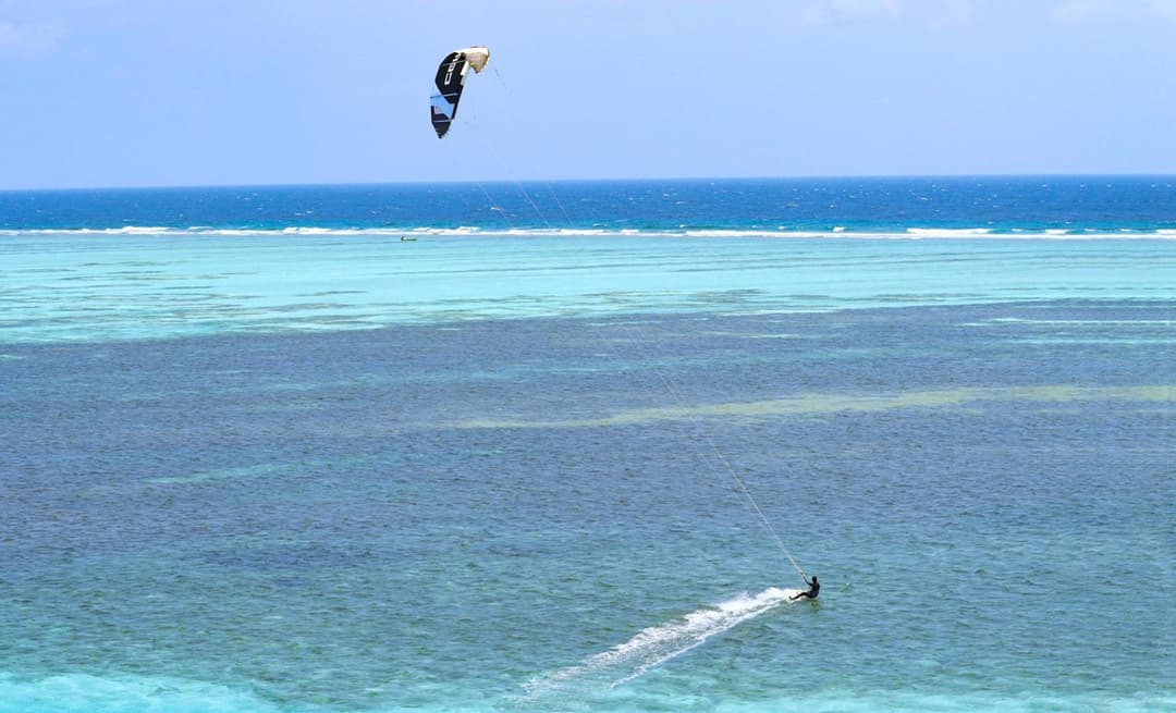 Rashu Hiyaa Hotel - View 37