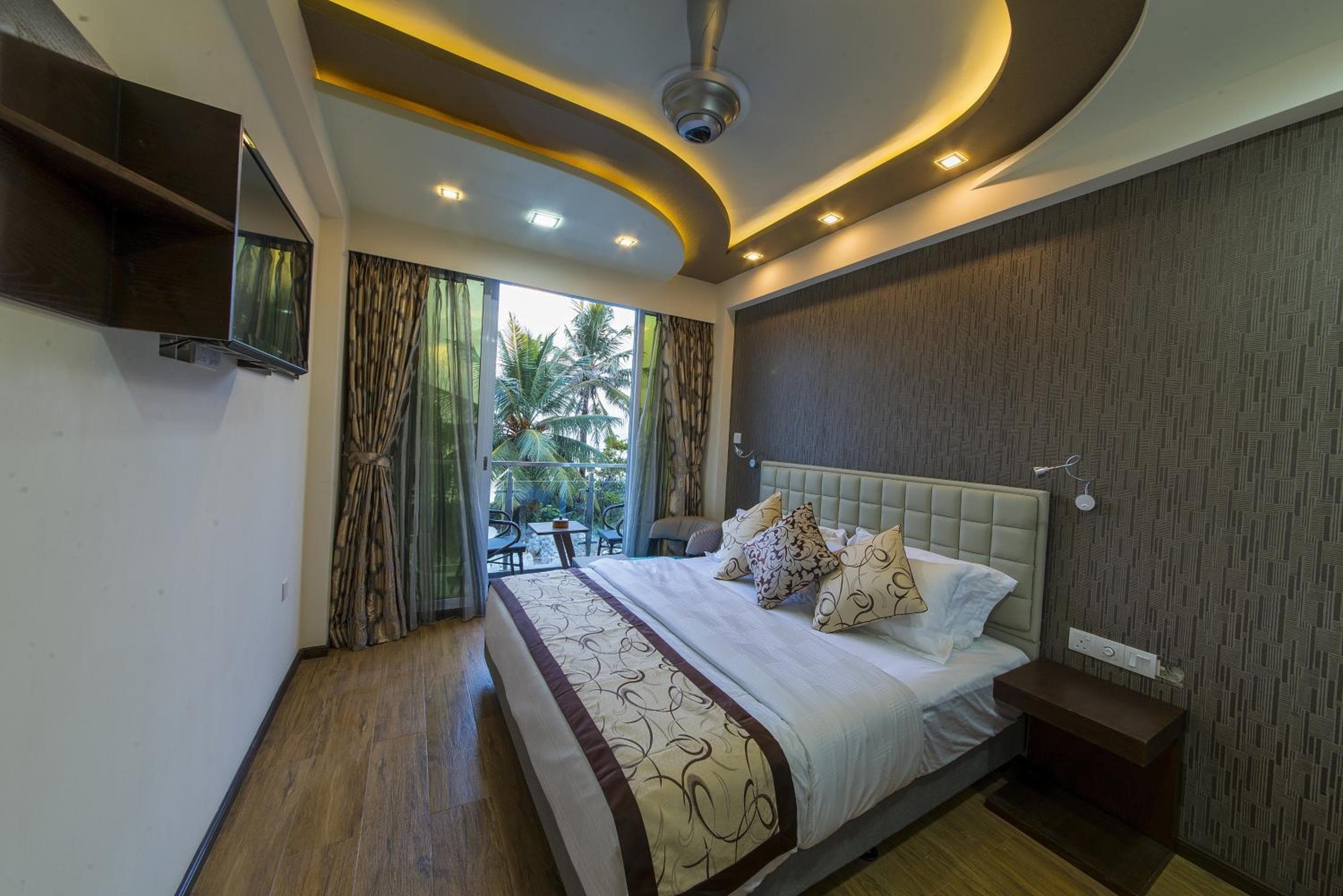 Vista Beach Retreat - View 13