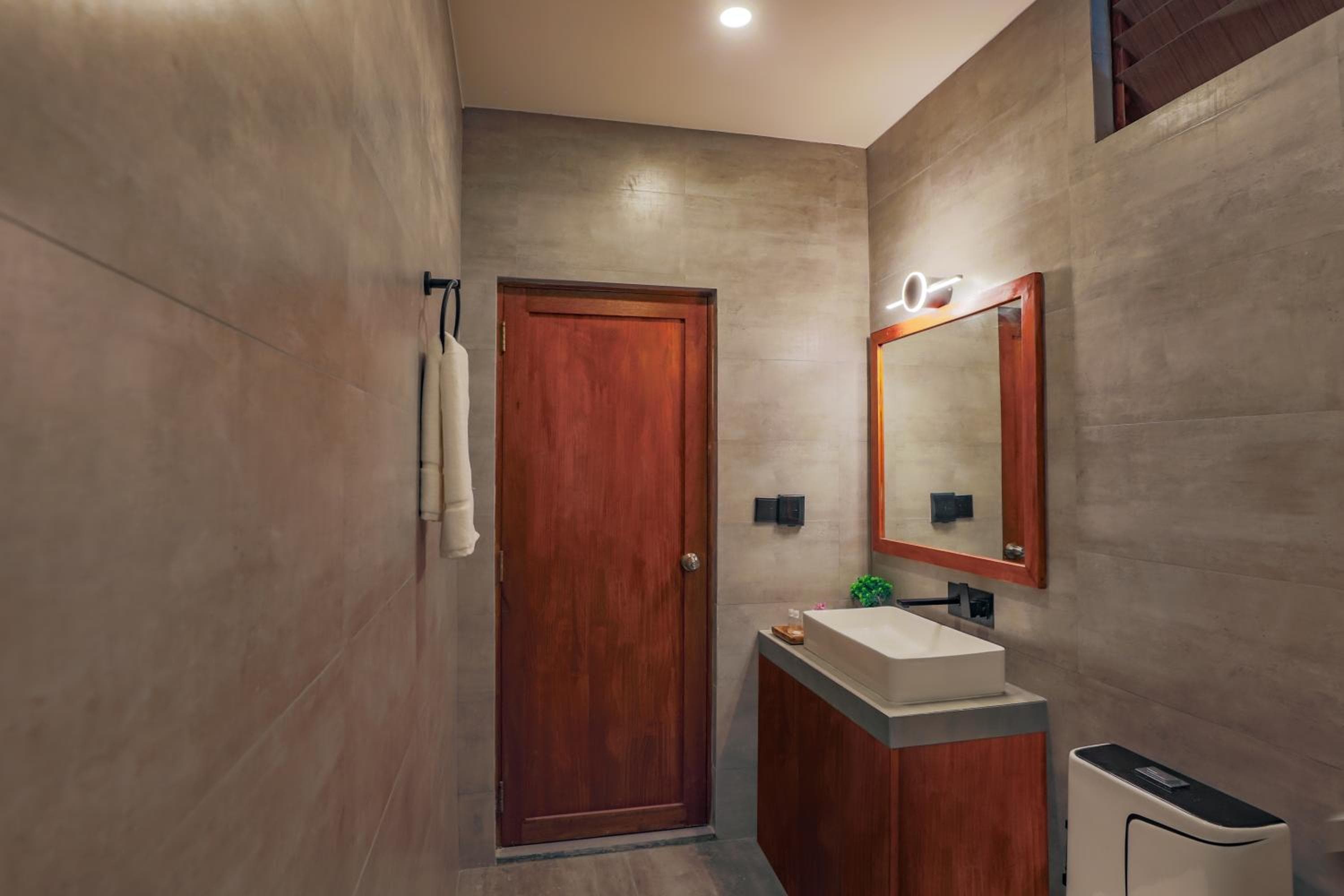 Sunny Breeze View - View 2