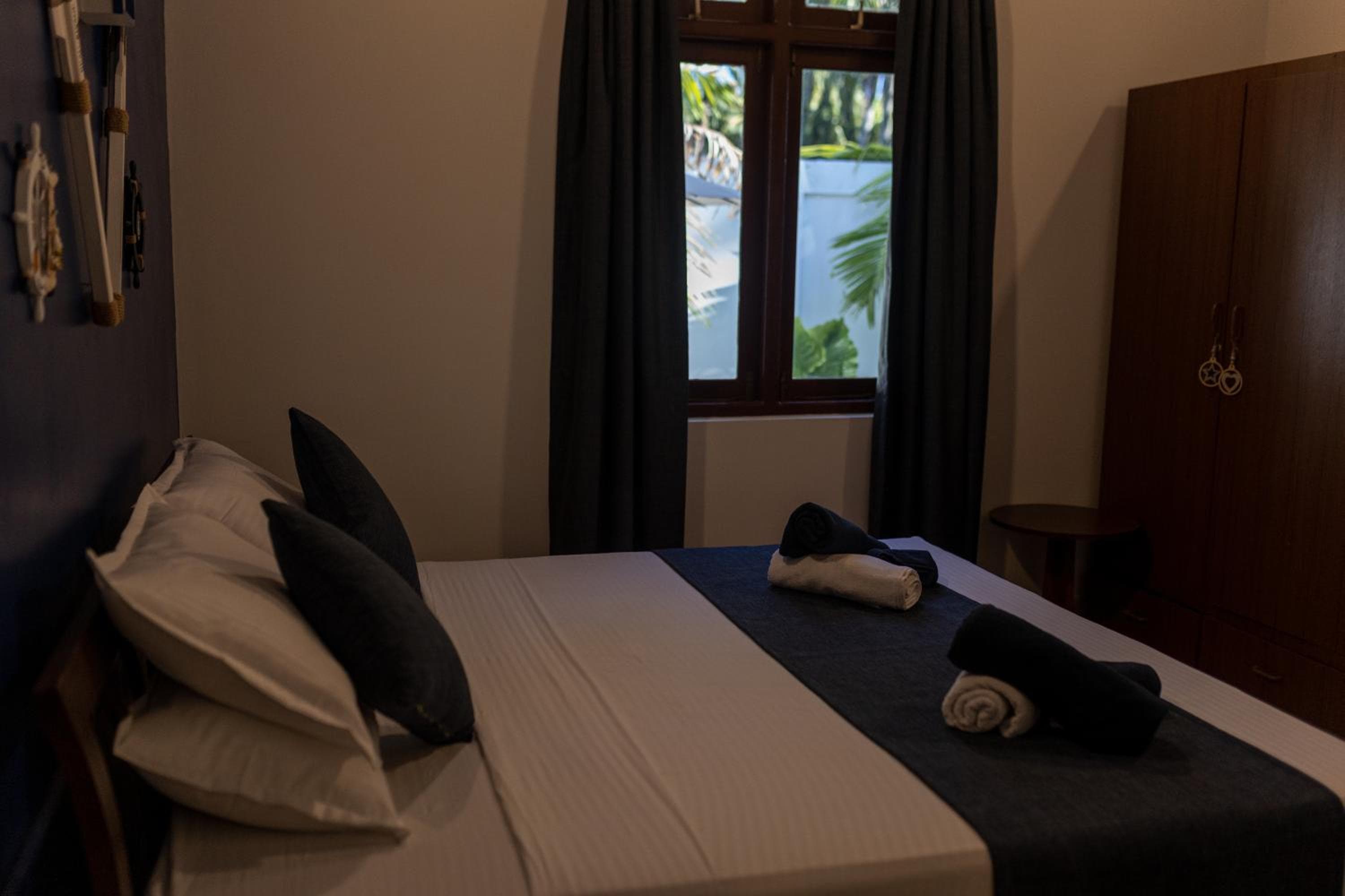 Captal Beach Villa - View 7